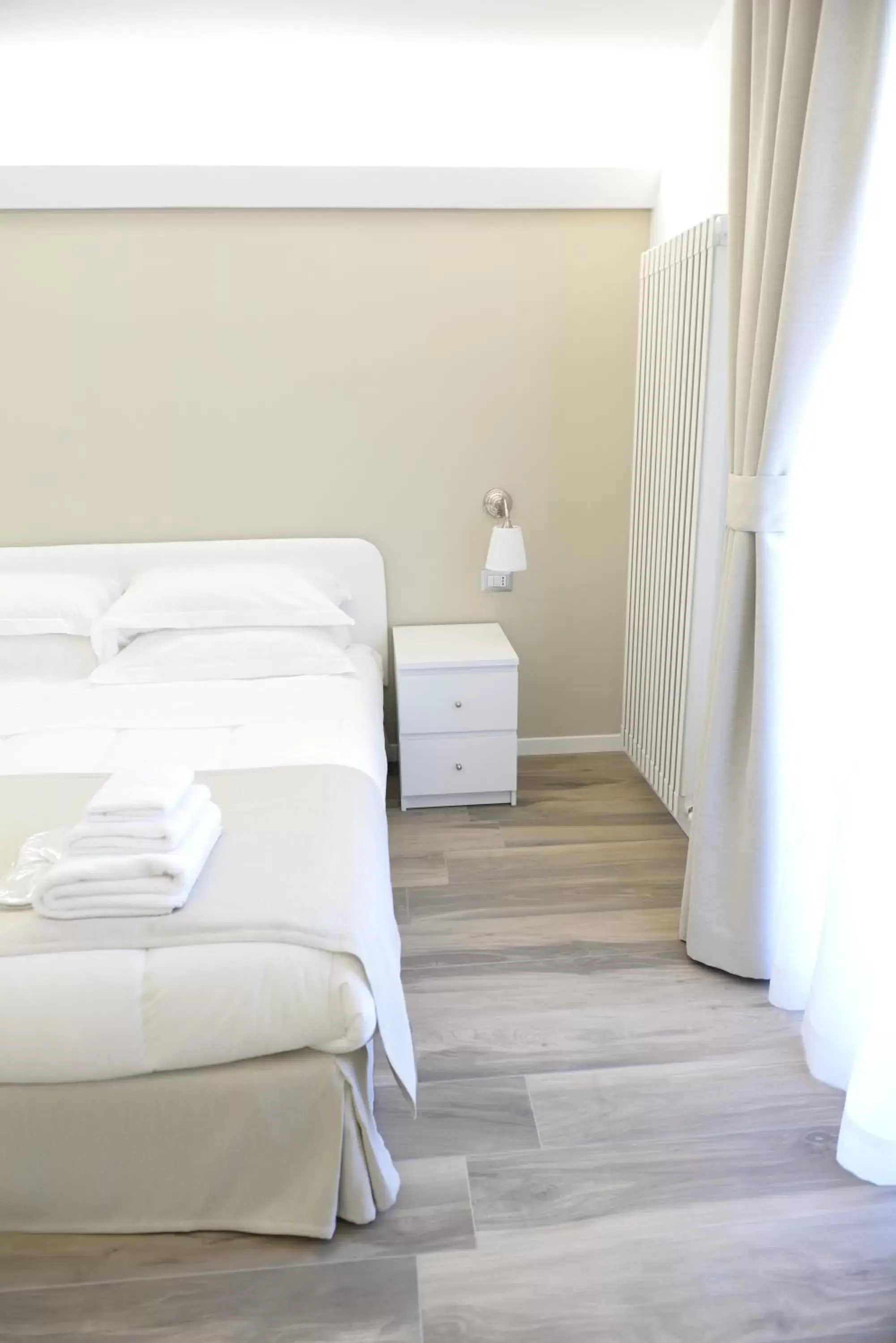 Double or Twin Room with View - single occupancy in Domus Dams B&B Double or Twin Room with View - single occupancy in Domus Dams B&B