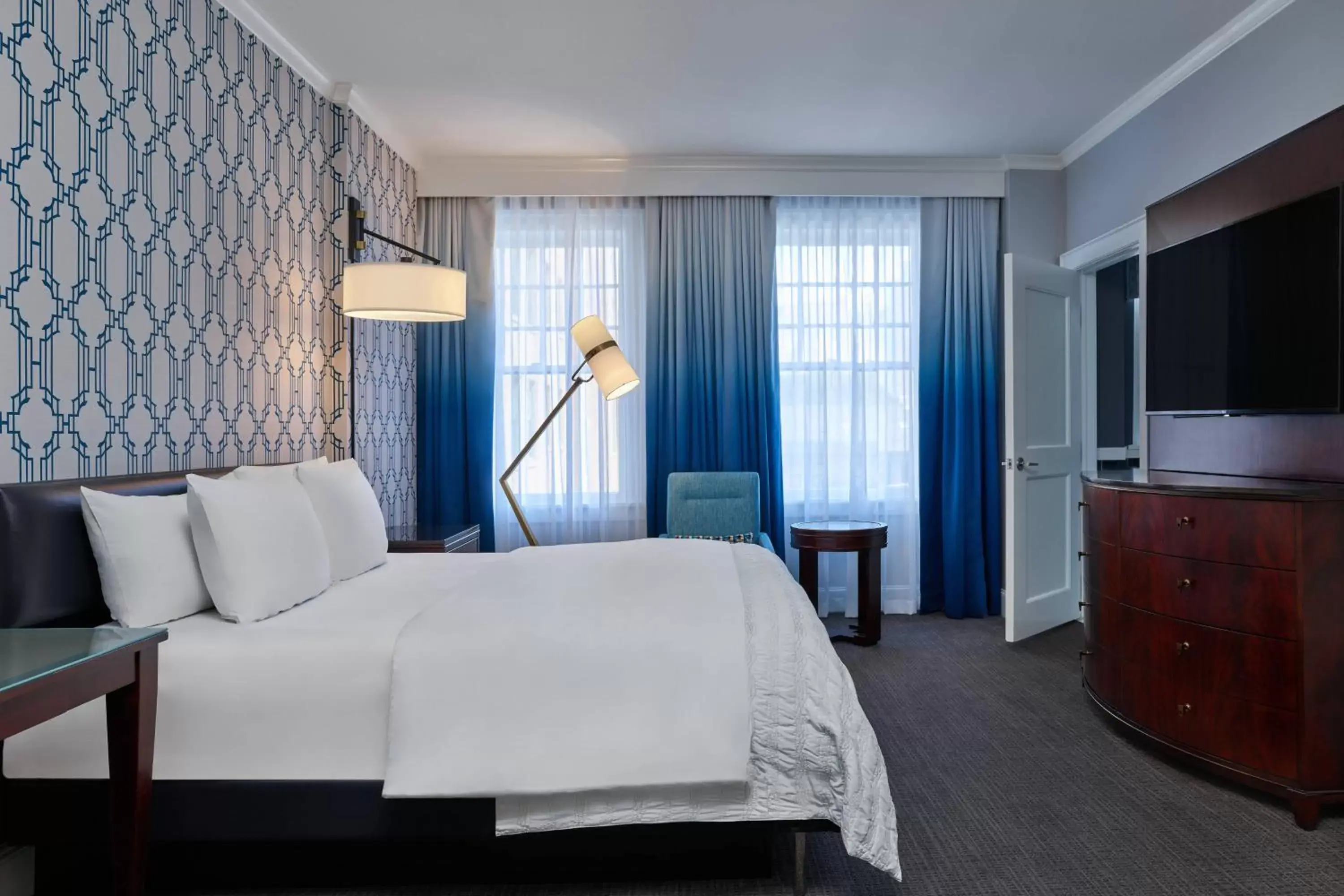 King Room with Roll-in Shower - Mobility and Hearing Accessible in Le Meridien Dallas, The Stoneleigh King Room with Roll-in Shower - Mobility and Hearing Accessible in Le Meridien Dallas, The Stoneleigh