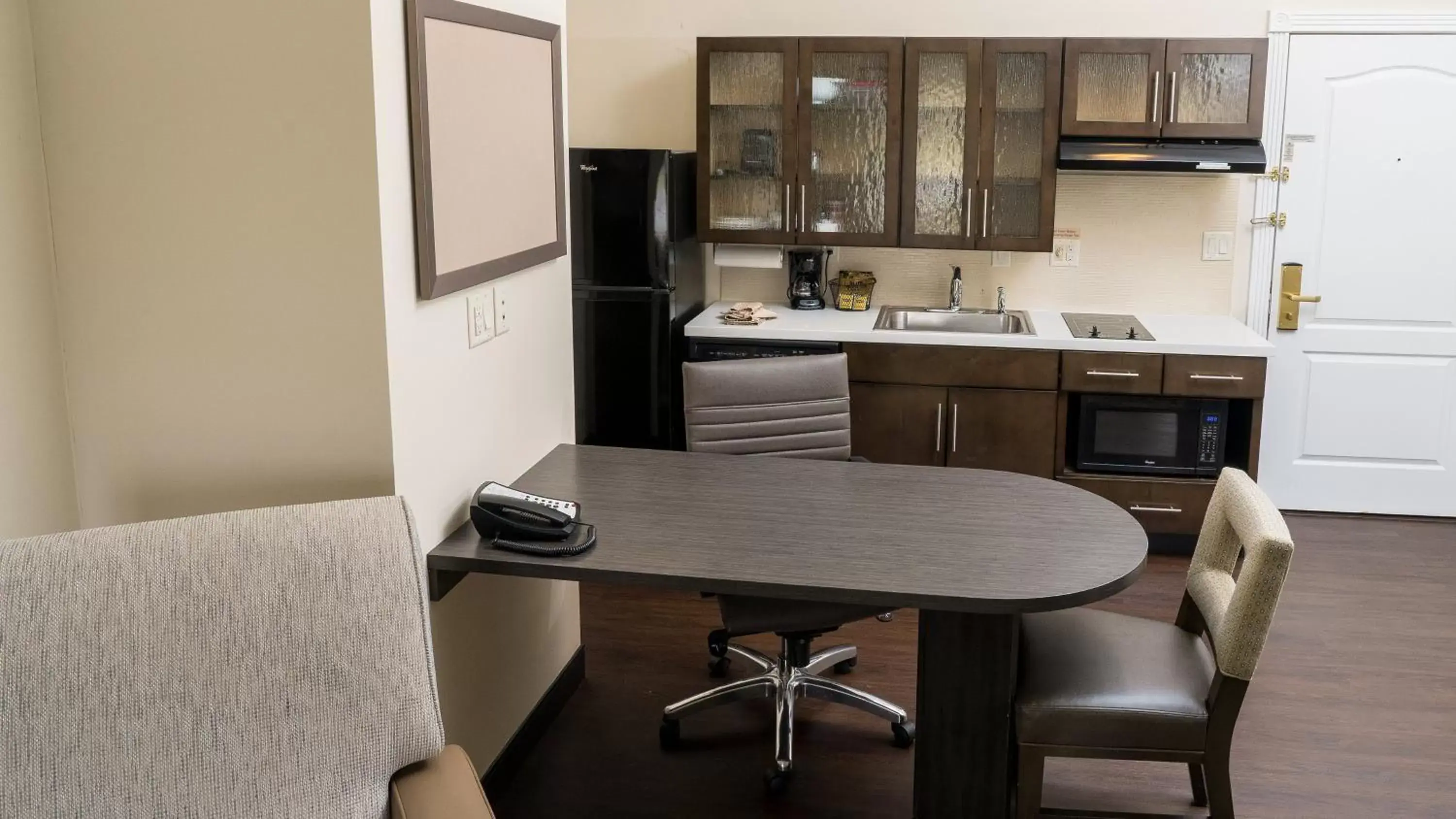 King Room - Accessible Roll Shower - Non-Smoking in Candlewood Suites Saint Joseph - Benton Harbor, an IHG Hotel King Room - Accessible Roll Shower - Non-Smoking in Candlewood Suites Saint Joseph - Benton Harbor, an IHG Hotel