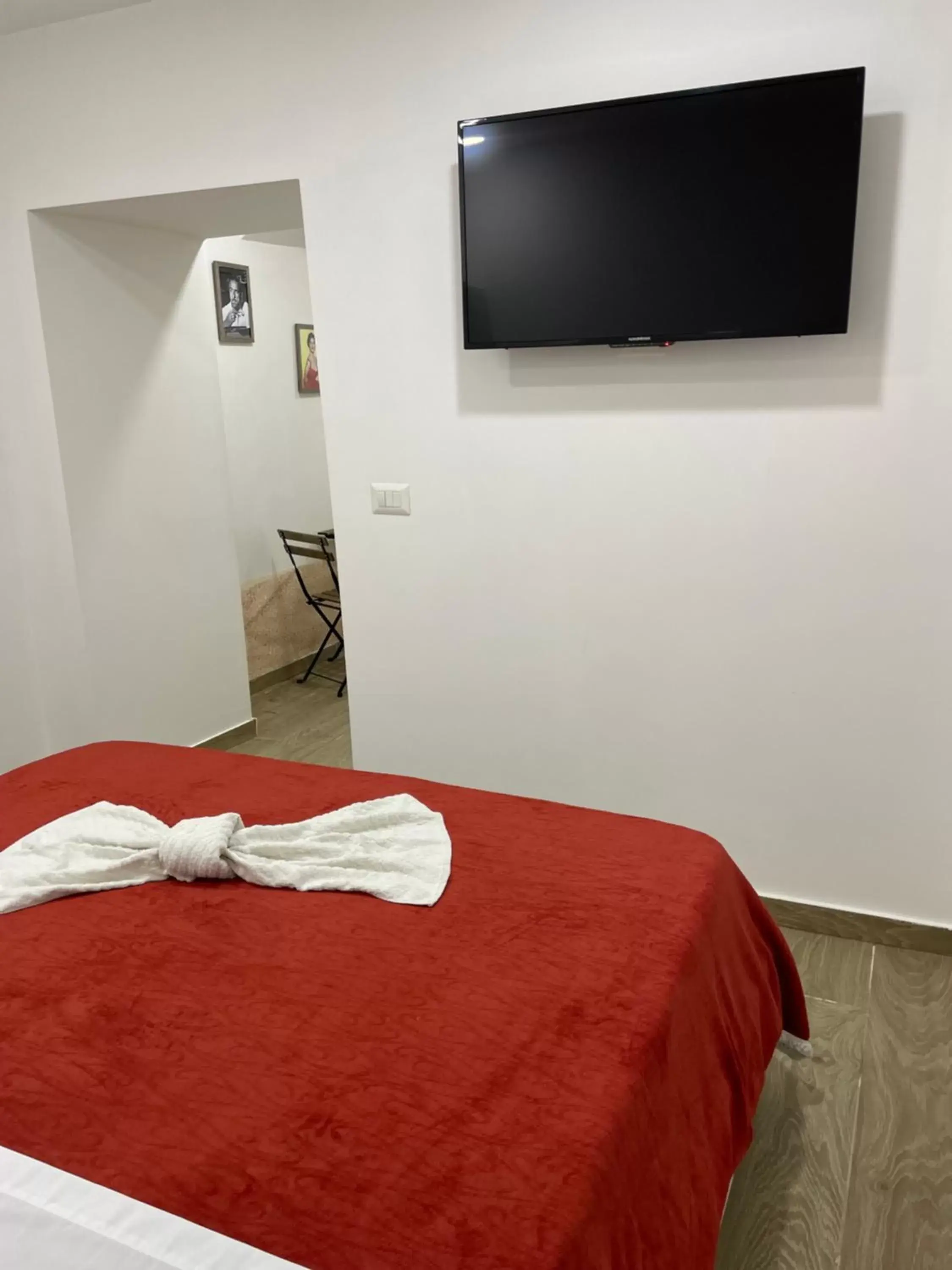 Double Room with Private Bathroom in B&B Sofi Napoli Double Room with Private Bathroom in B&B Sofi Napoli