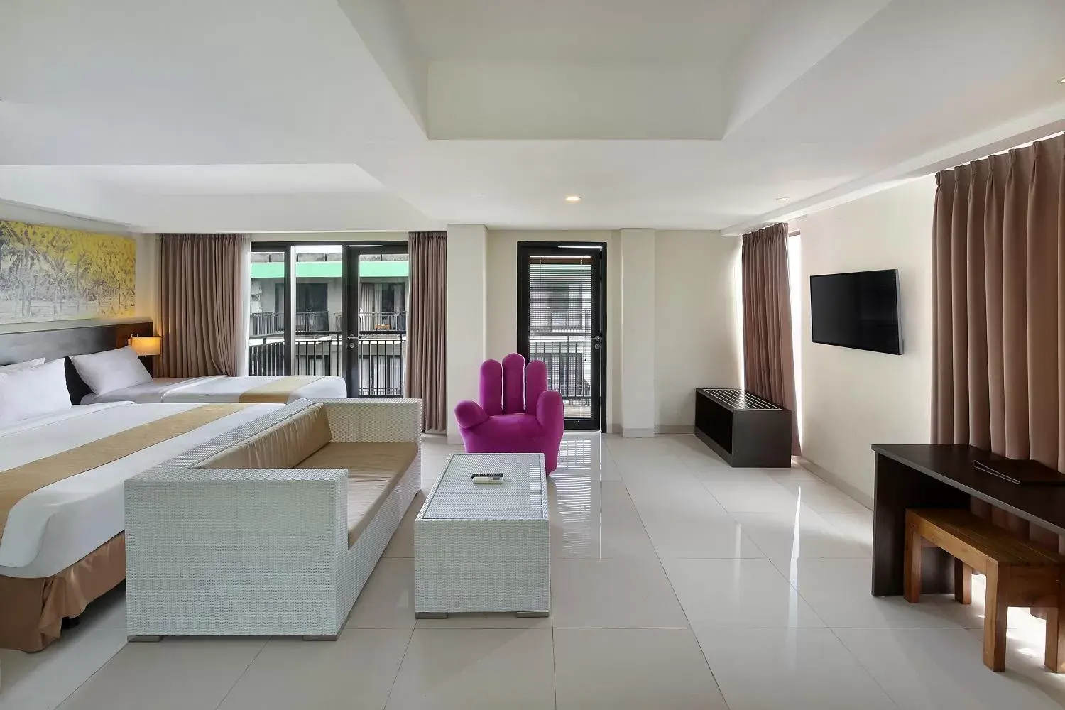 Family Suite with Balcony in Rofa Kuta Hotel - CHSE Certified Family Suite with Balcony in Rofa Kuta Hotel - CHSE Certified