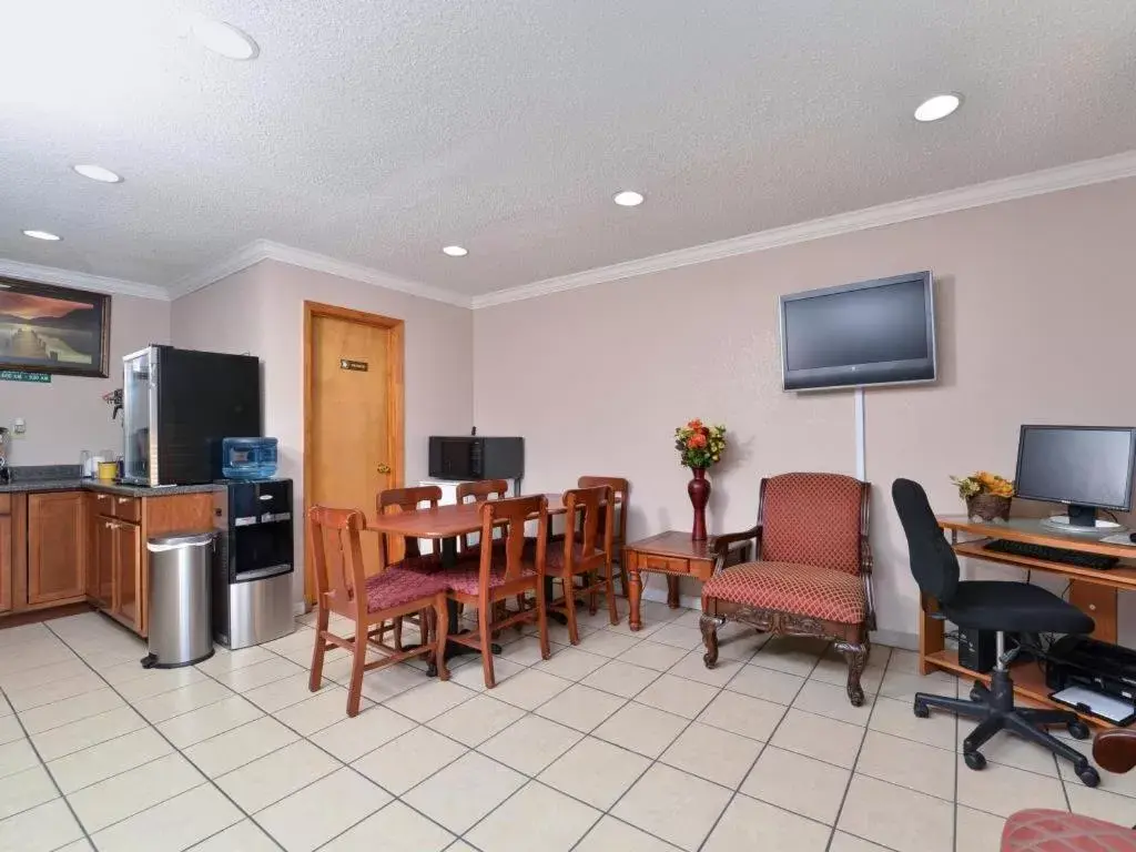 Americas Best Value Inn-Indianola Americas Best Value Inn-Indianola