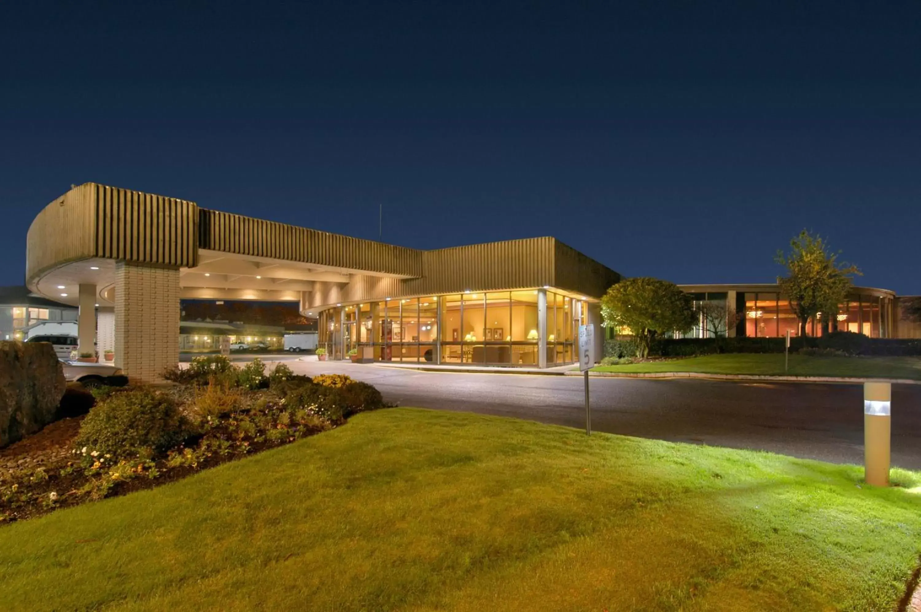 Red Lion Hotel Coos Bay Red Lion Hotel Coos Bay