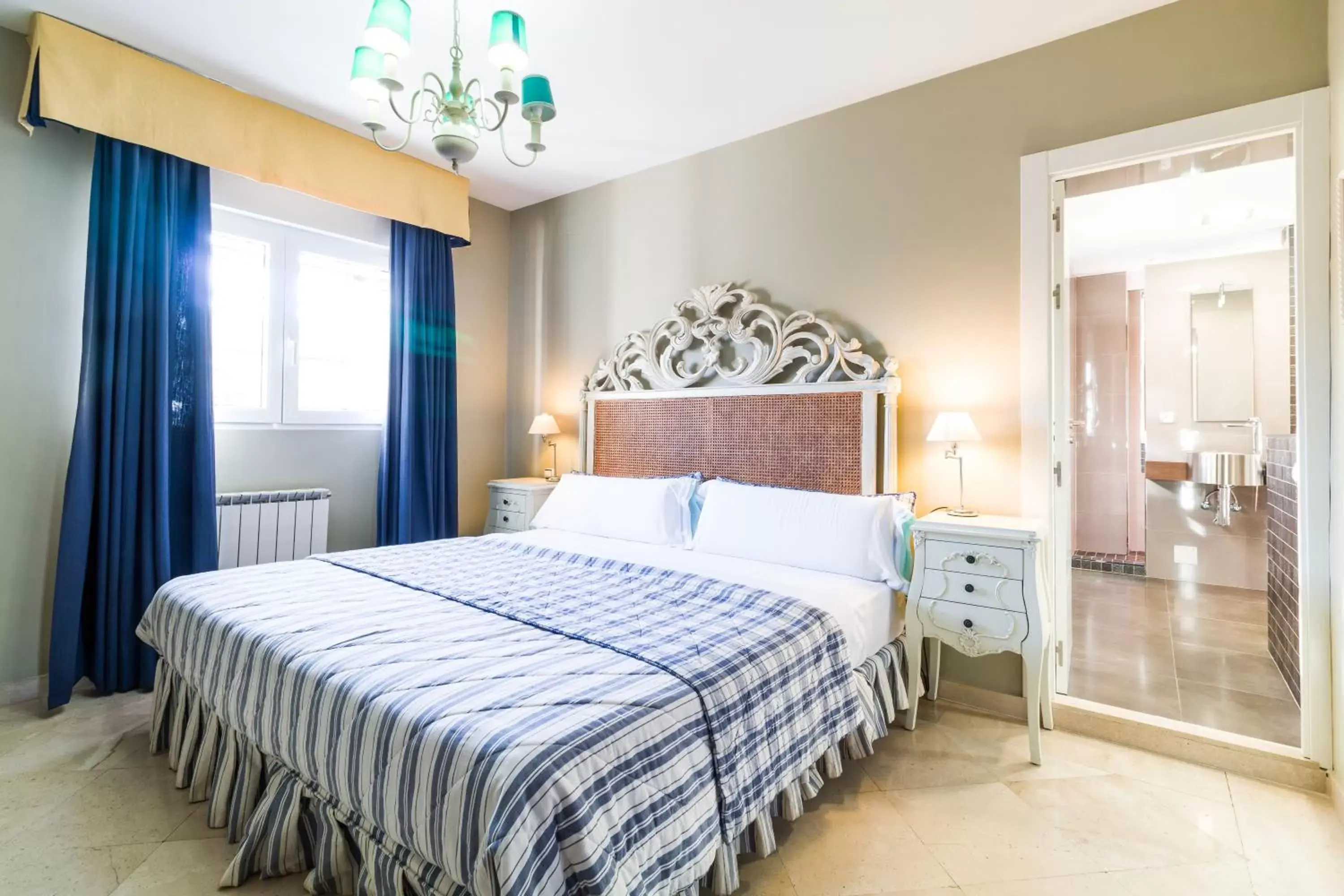 Deluxe Double Room in B&B Concha Deluxe Double Room in B&B Concha