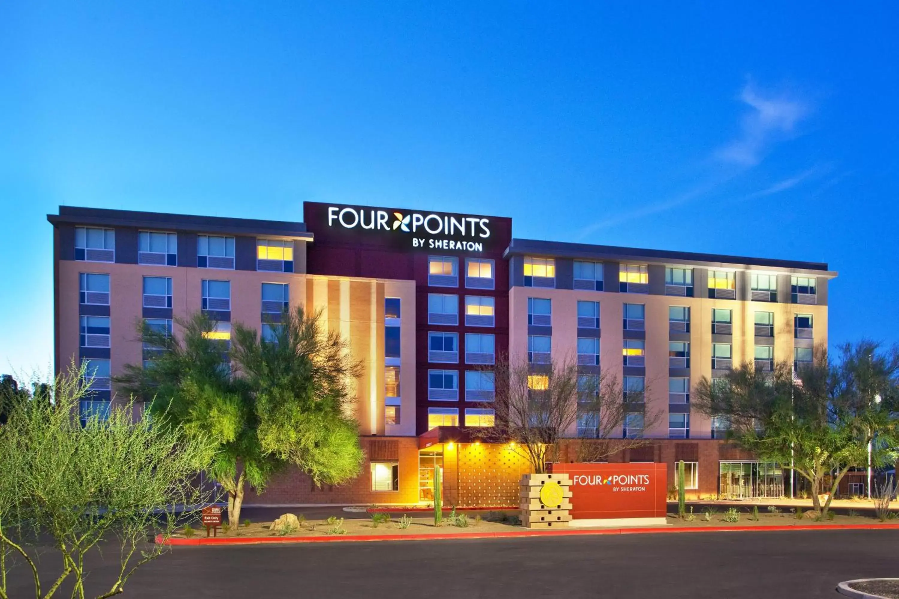 Four Points by Sheraton at Phoenix Mesa Gateway Airport Four Points by Sheraton at Phoenix Mesa Gateway Airport