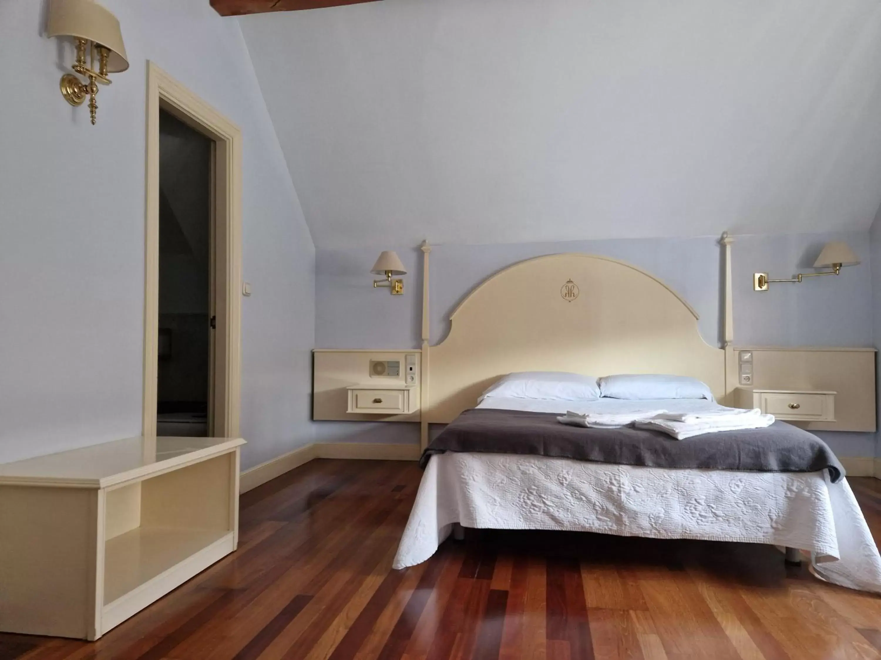 Double Room in Hotel Harrison Etxea Double Room in Hotel Harrison Etxea