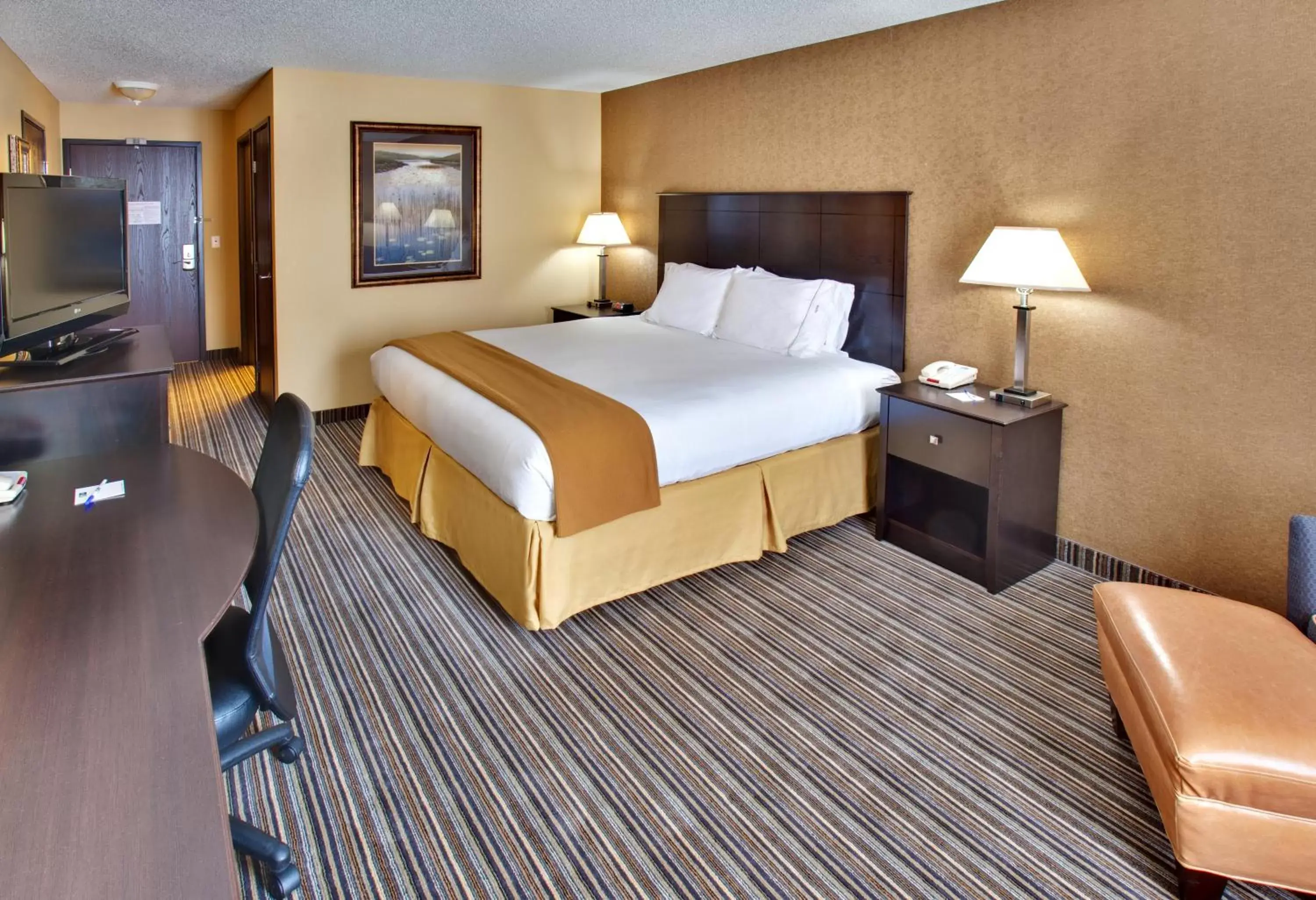 Holiday Inn Express Hotel & Suites Council Bluffs - Convention Center Area by IHG Holiday Inn Express Hotel & Suites Council Bluffs - Convention Center Area by IHG