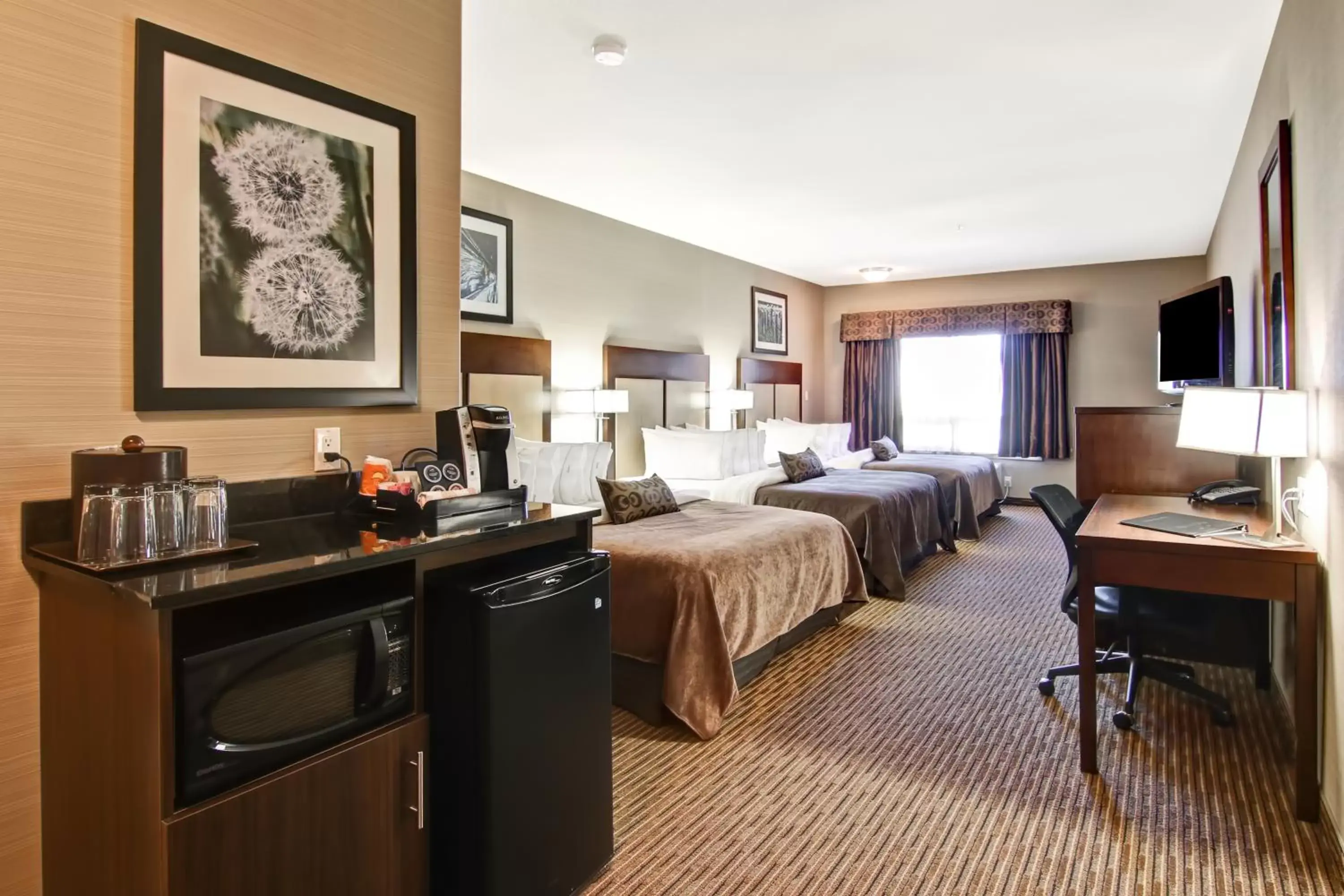 Family Room in Canalta Hotel Shaunavon Family Room in Canalta Hotel Shaunavon