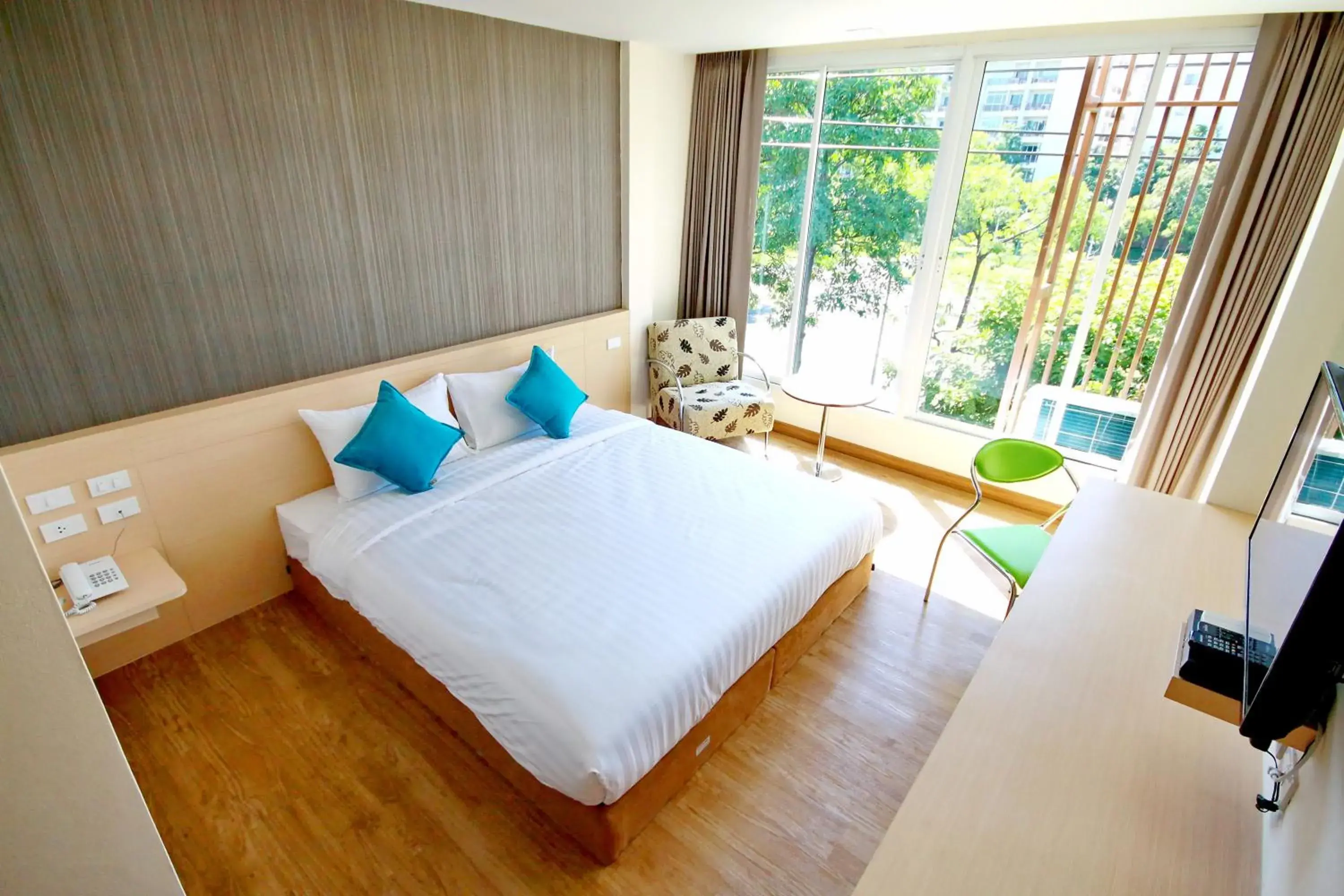 Superior Double Room with Garden View in S3 Residence Park Superior Double Room with Garden View in S3 Residence Park