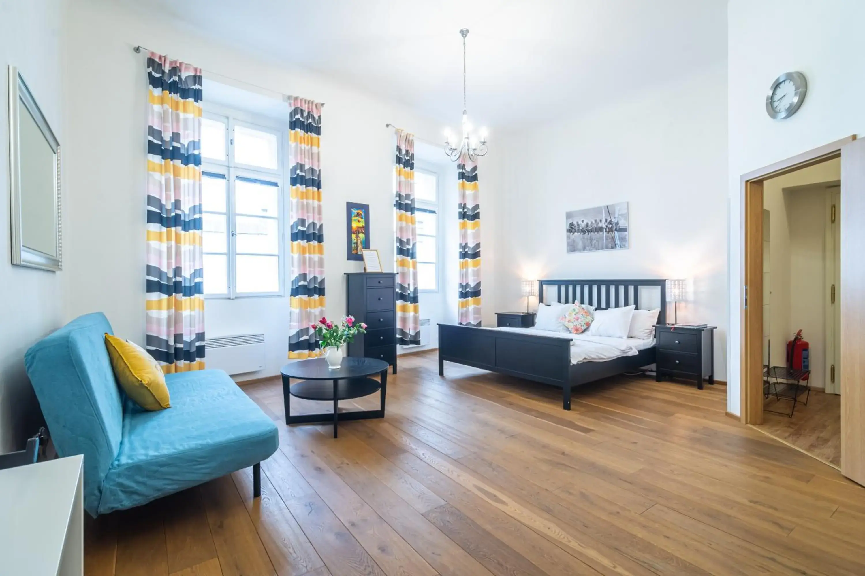 Studio in Royal Road Residence Studio in Royal Road Residence