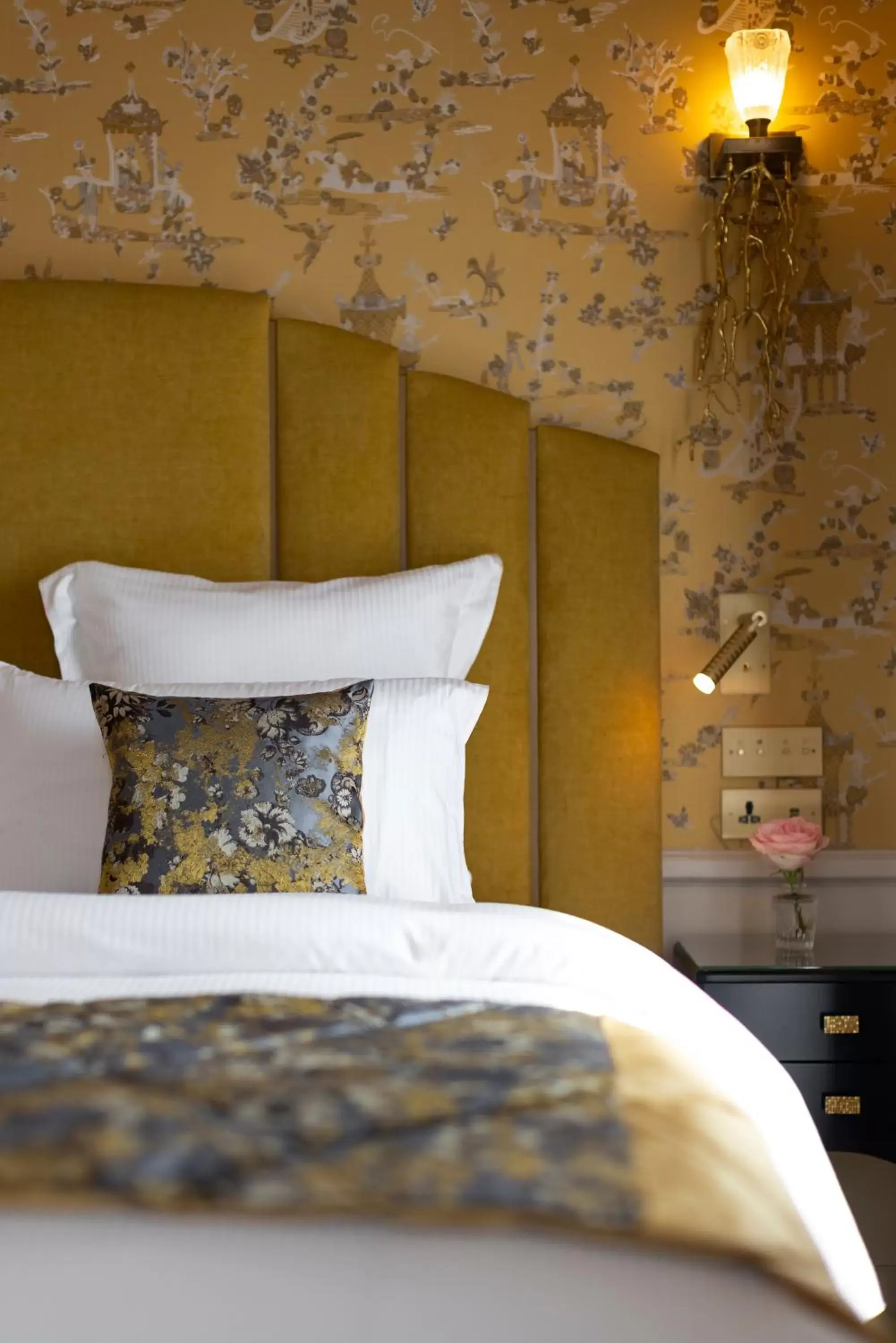 Premium Room Top Floor in Manolita Paris Premium Room Top Floor in Manolita Paris