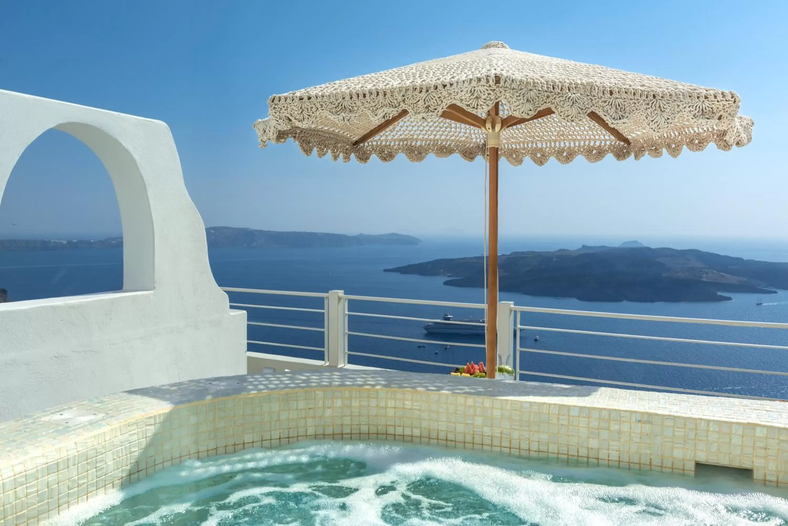 Grand Suite with Jacuzzi and Plunge Pool in Nefeles Luxury Suites Grand Suite with Jacuzzi and Plunge Pool in Nefeles Luxury Suites