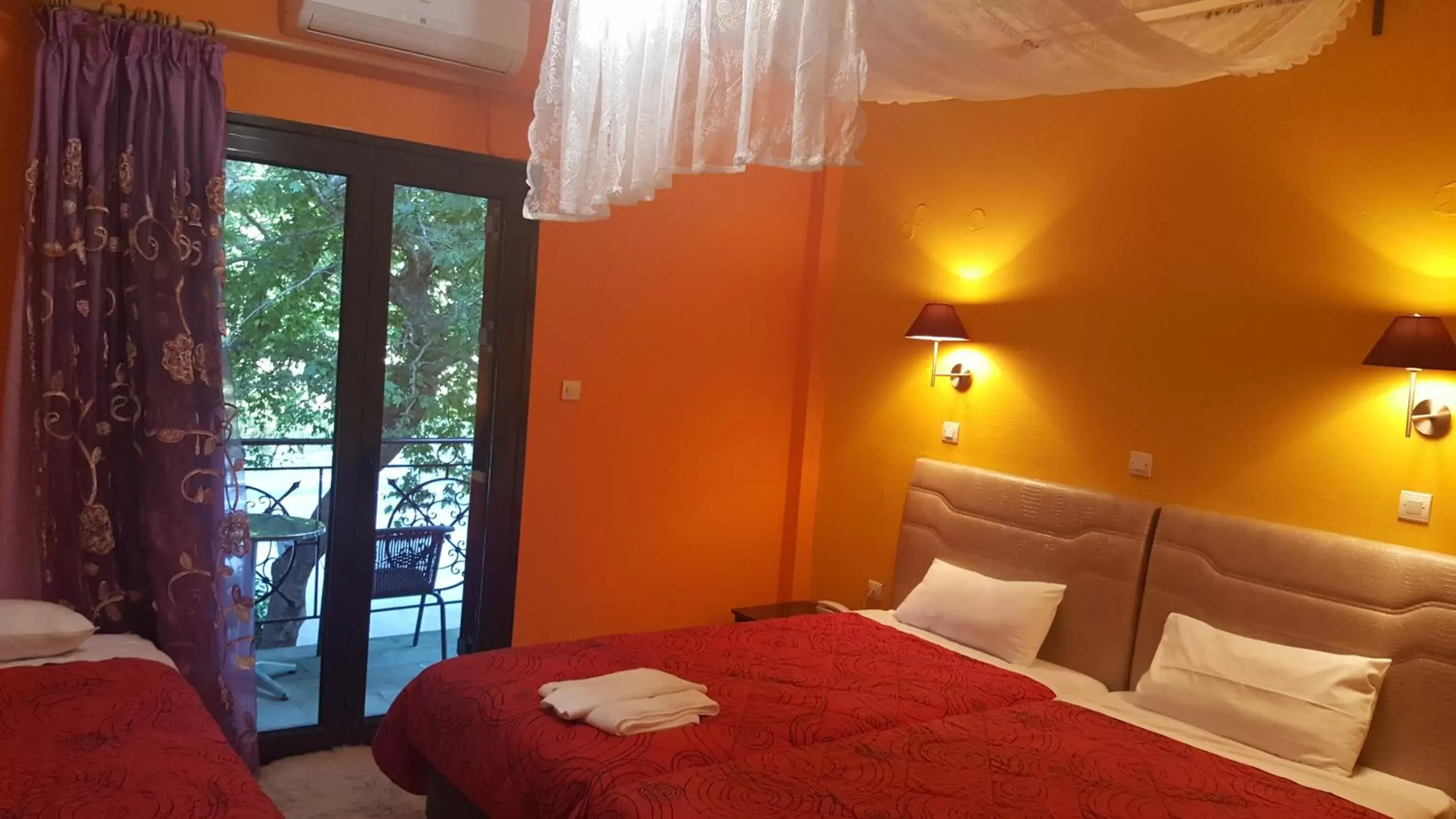 Triple Room in Hani Zemenou Triple Room in Hani Zemenou