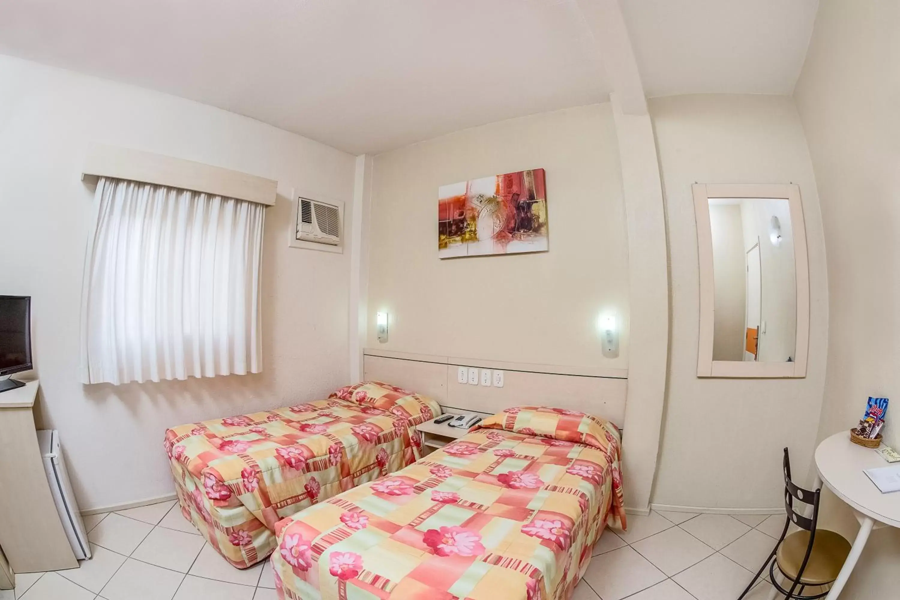 Standard Single Room in Hotel Express Canoas Standard Single Room in Hotel Express Canoas