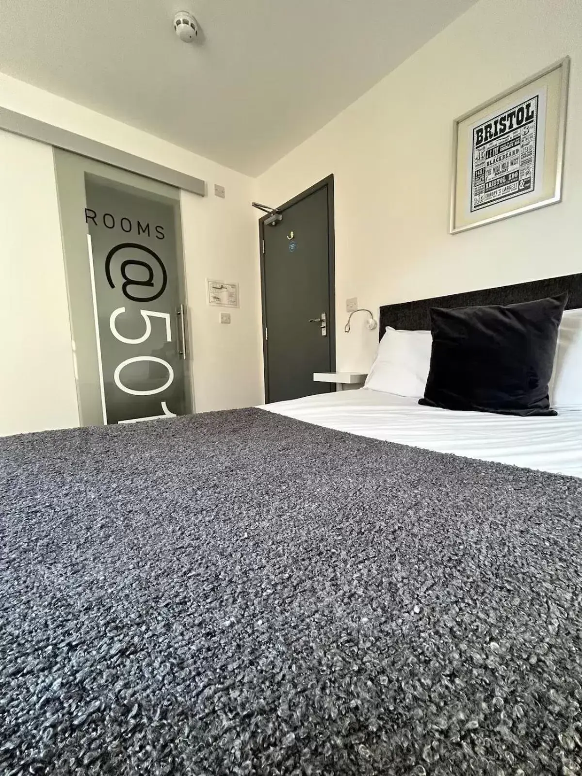 Standard Double Room in Rooms Kingswood Standard Double Room in Rooms Kingswood