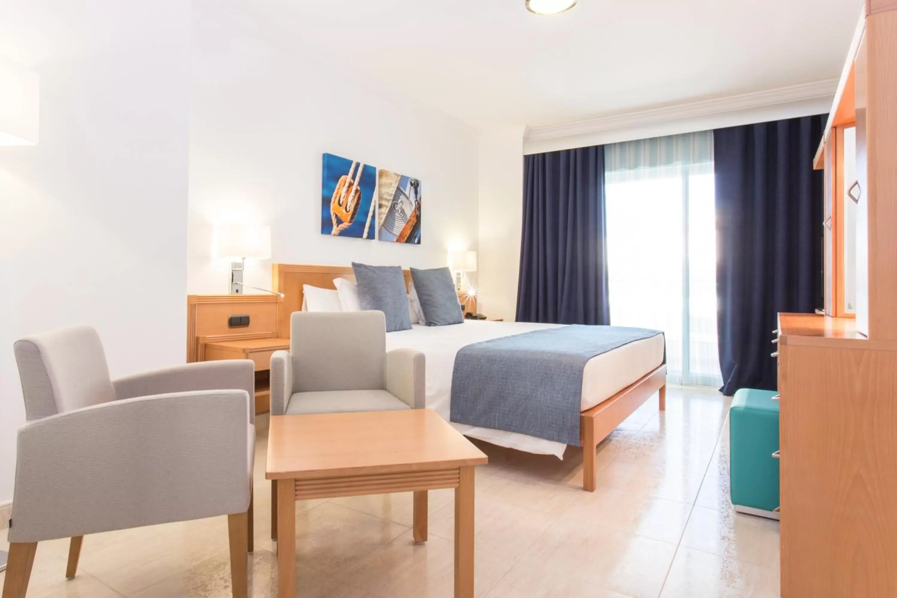 Family Room with Side Sea View (2 Adults + 3 Children up to 11 years old) in Ukino Palmeiras Village - 24h All Inclusive Family Room with Side Sea View (2 Adults + 3 Children up to 11 years old) in Ukino Palmeiras Village - 24h All Inclusive