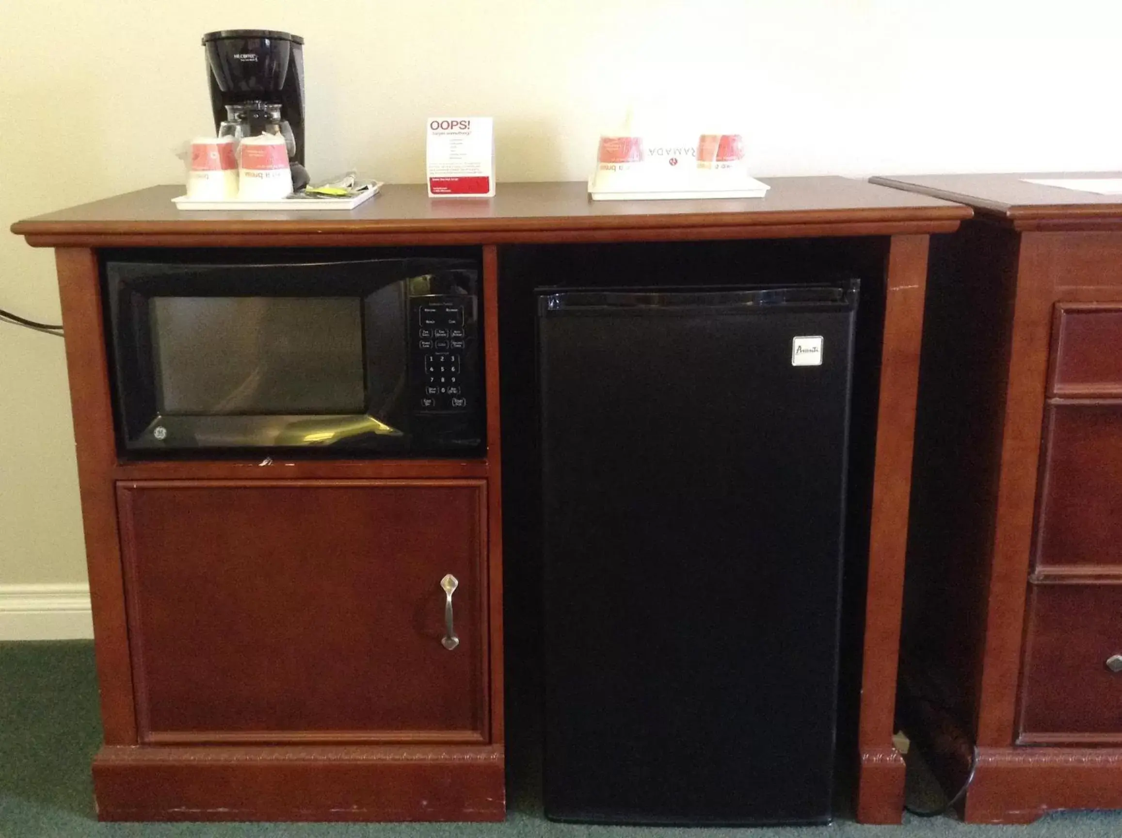 Queen Room with Two Queen Beds - Accessible/Non-Smoking in Ramada by Wyndham Oceanside Queen Room with Two Queen Beds - Accessible/Non-Smoking in Ramada by Wyndham Oceanside