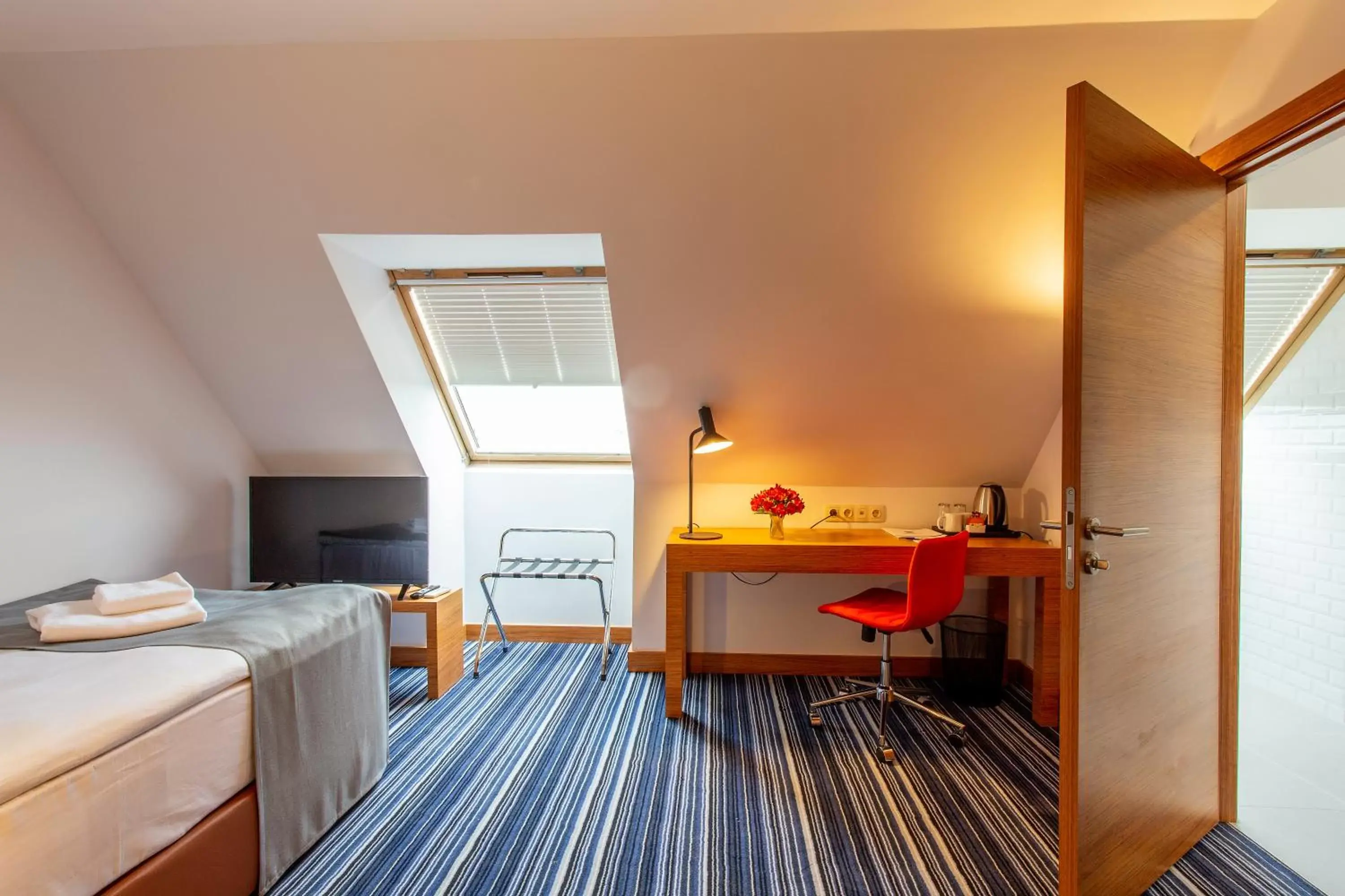 Double Room - Disability Access/Non-Smoking in Best Western Terminus Hotel Double Room - Disability Access/Non-Smoking in Best Western Terminus Hotel