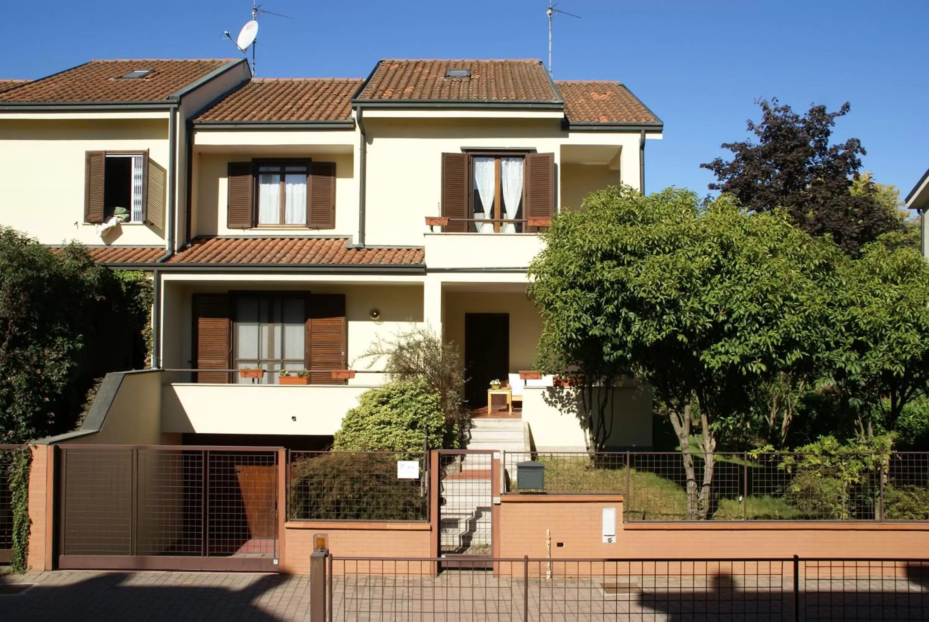 B&B Il Glicine di Basiglio B&B Il Glicine di Basiglio