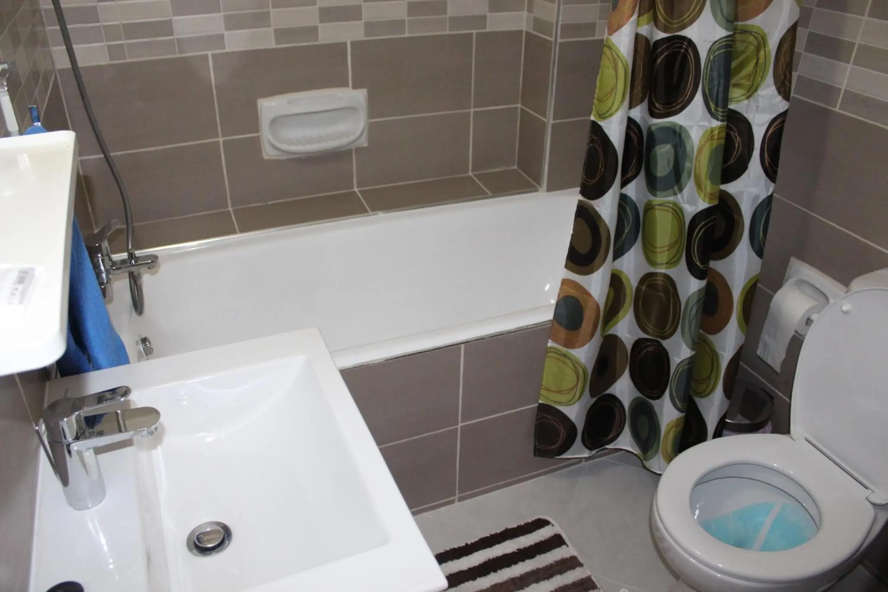 One-Bedroom Apartment with Sea View in Petsas Apartments One-Bedroom Apartment with Sea View in Petsas Apartments