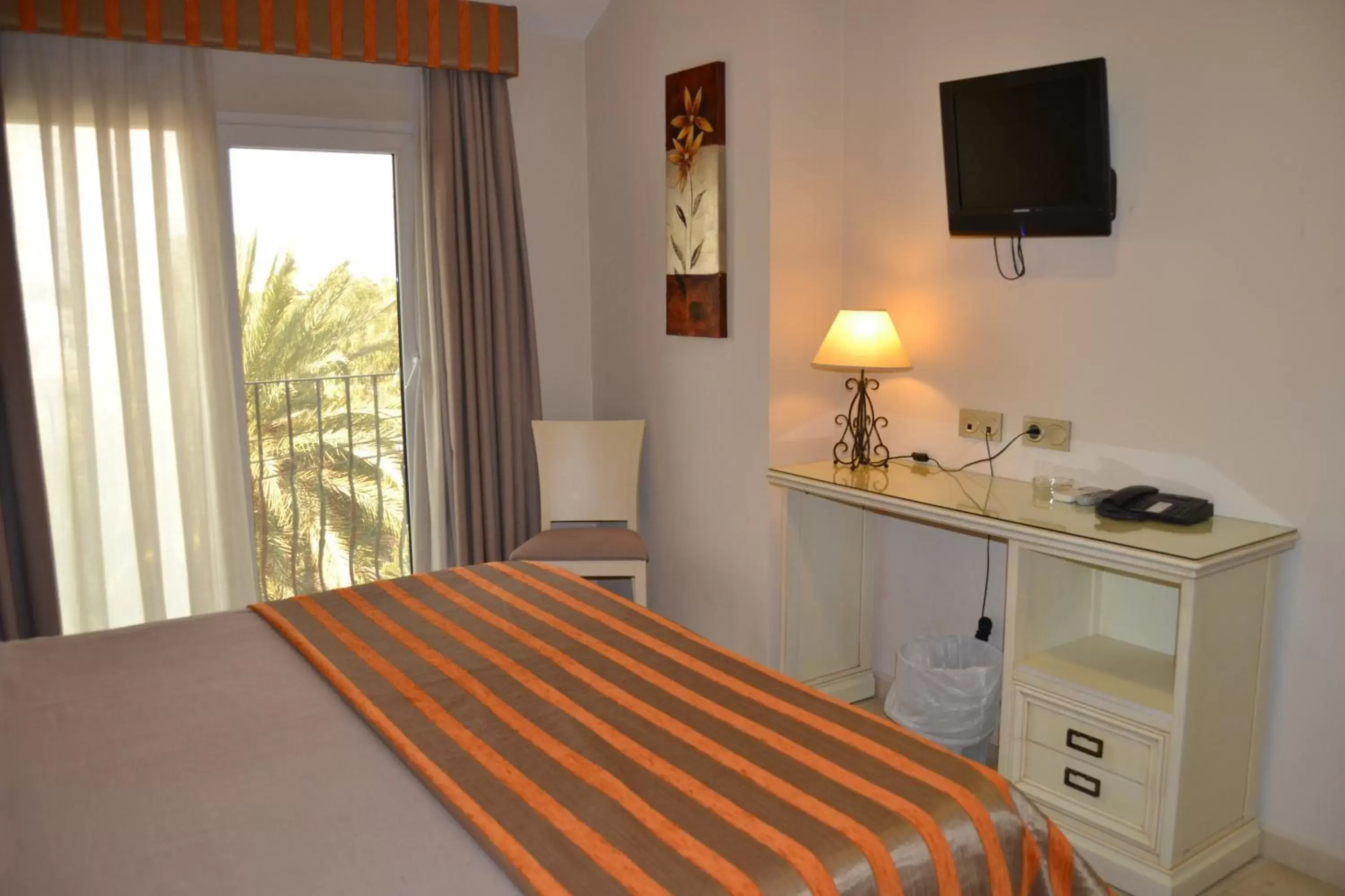 Single Room - single occupancy in Hotel Versalles Single Room - single occupancy in Hotel Versalles