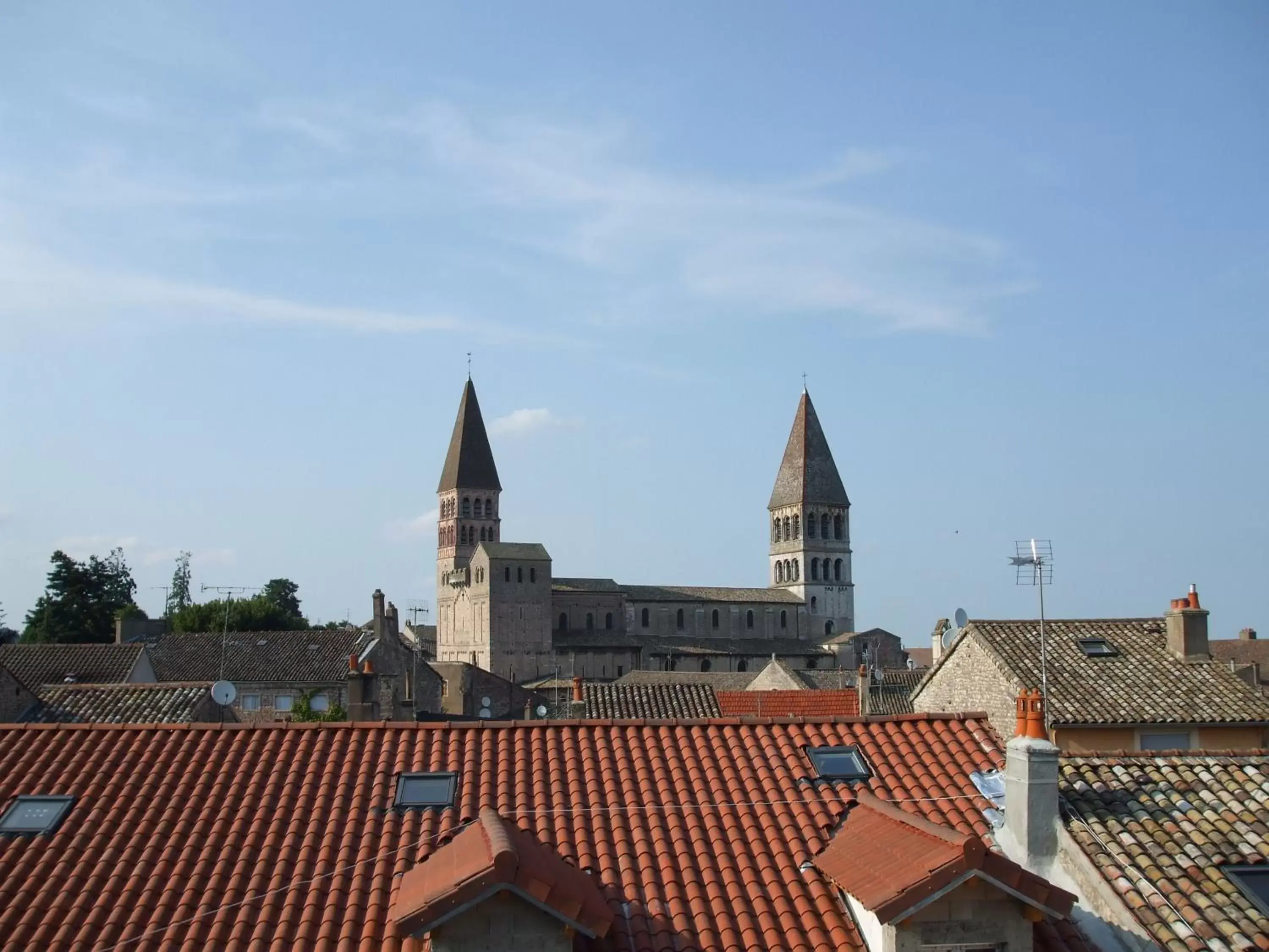 Double Room with Abbey View in Hôtel Le Sauvage Double Room with Abbey View in Hôtel Le Sauvage