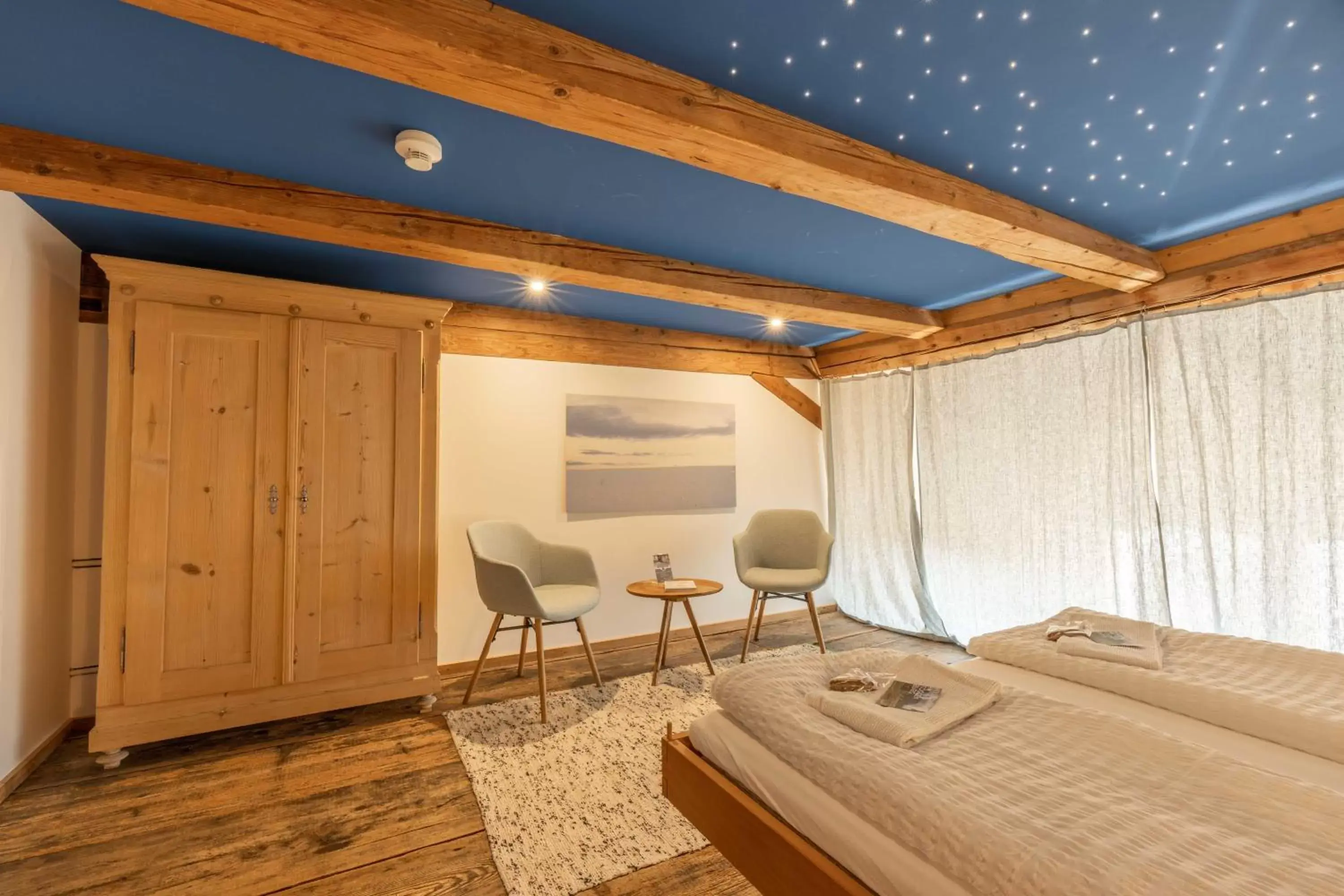 Double Room with Shared Bathroom in Gasthaus Rössli Double Room with Shared Bathroom in Gasthaus Rössli