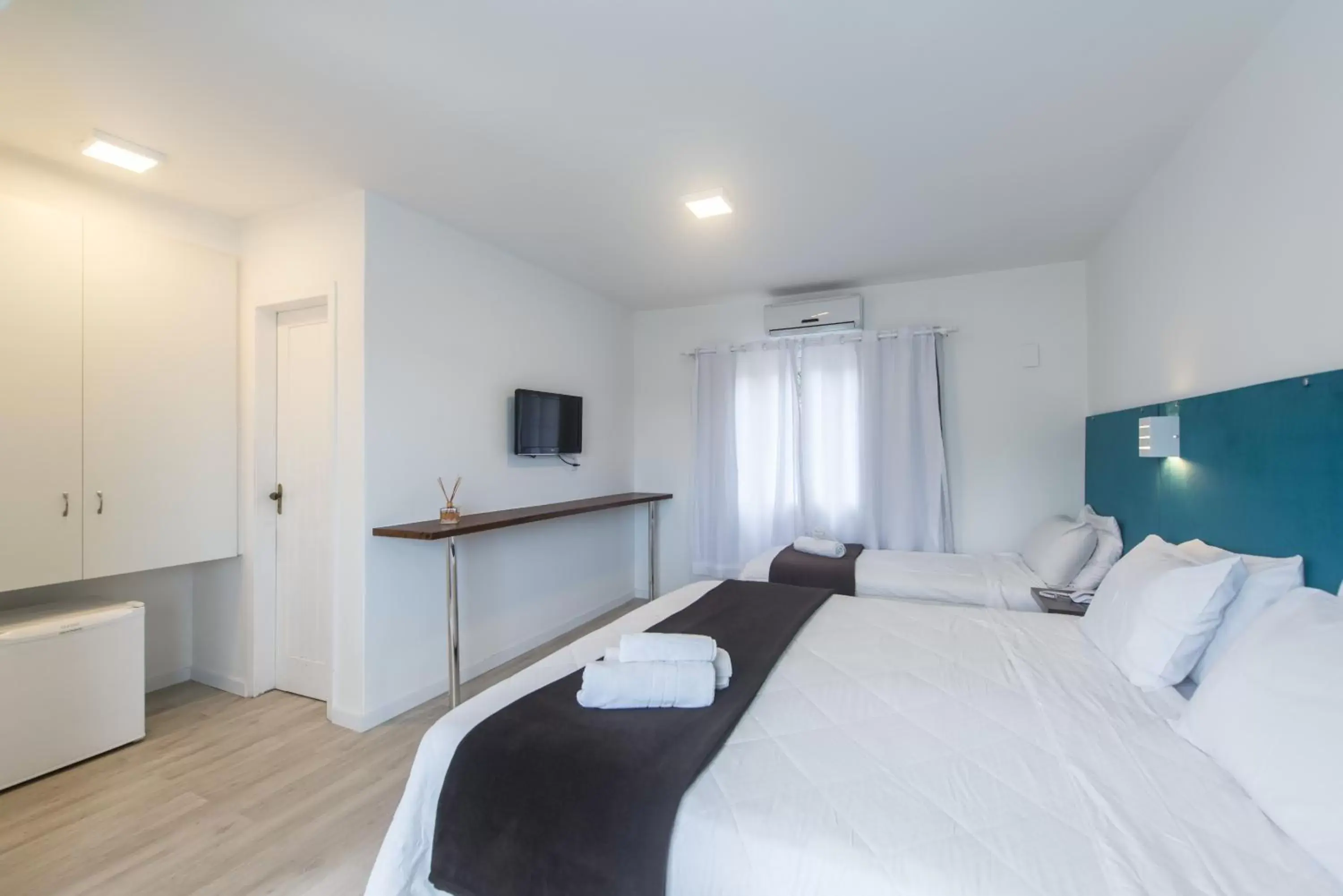 Triple Room in Hotel Latitud Buzios by Latitud Hoteles Triple Room in Hotel Latitud Buzios by Latitud Hoteles