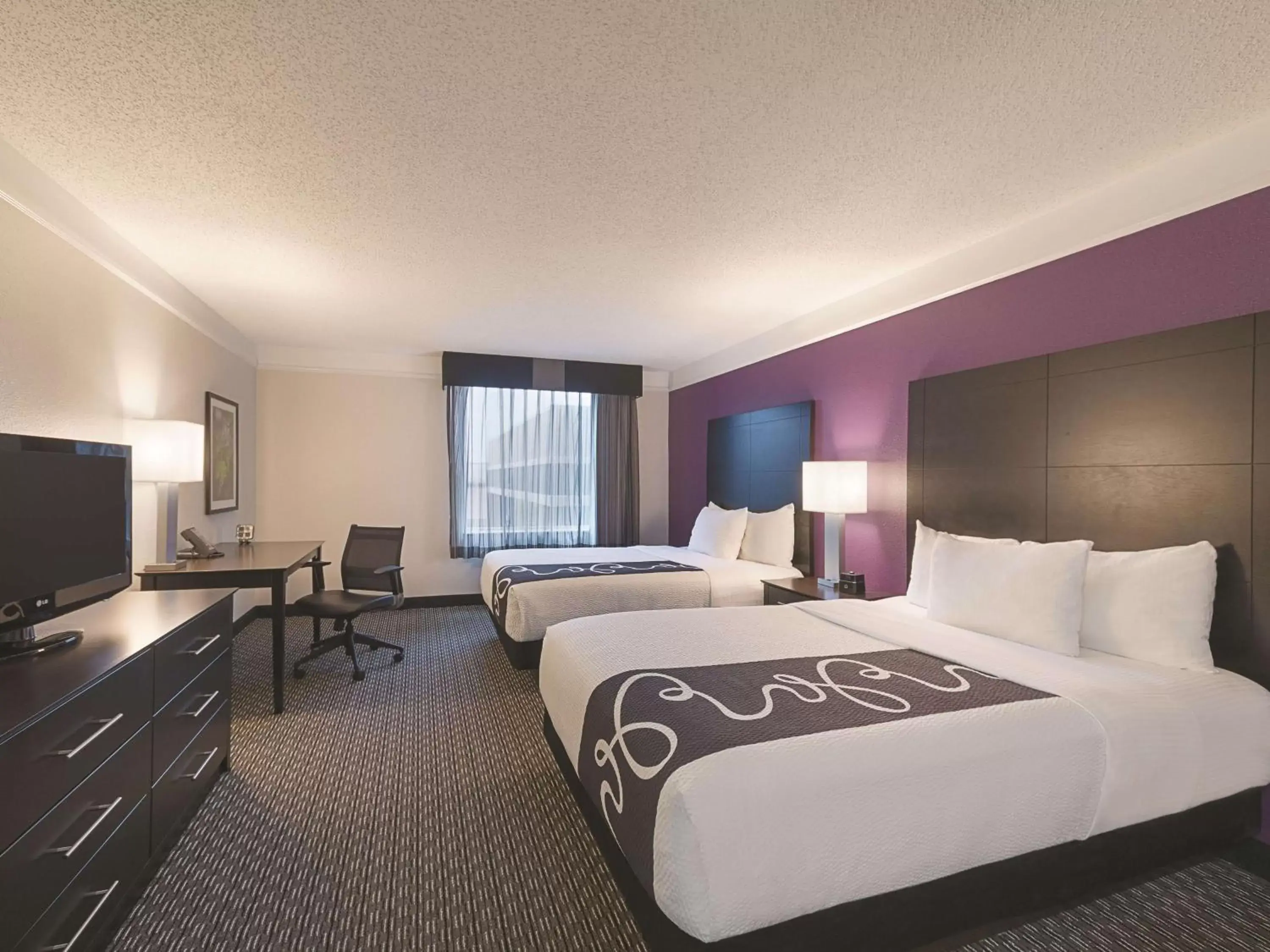 Double Room with Two Double Beds - Non-Smoking in La Quinta by Wyndham Austin Round Rock Double Room with Two Double Beds - Non-Smoking in La Quinta by Wyndham Austin Round Rock