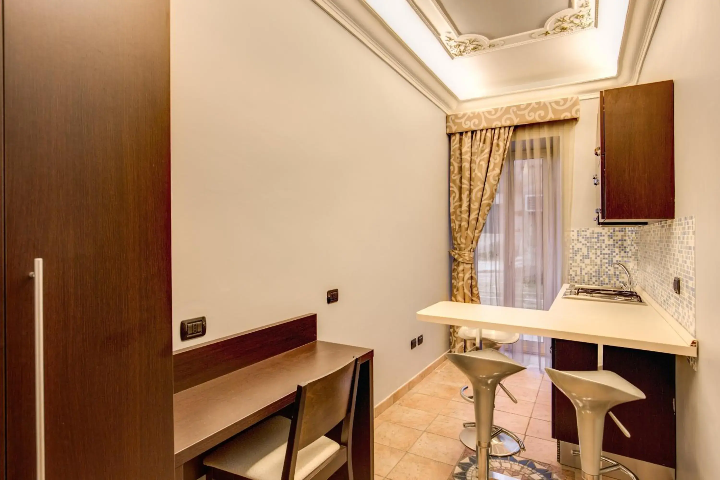 The Strand Hotel The Strand Hotel