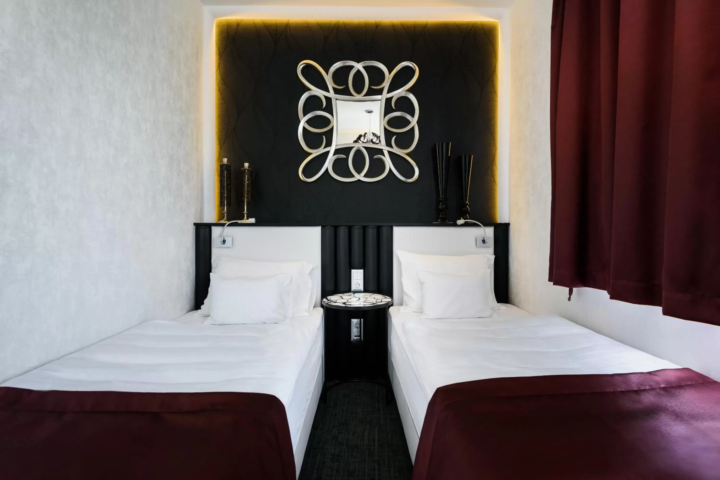 Black & White Standard - single occupancy in RQ Boutique & Unique Hotel Black & White Standard - single occupancy in RQ Boutique & Unique Hotel