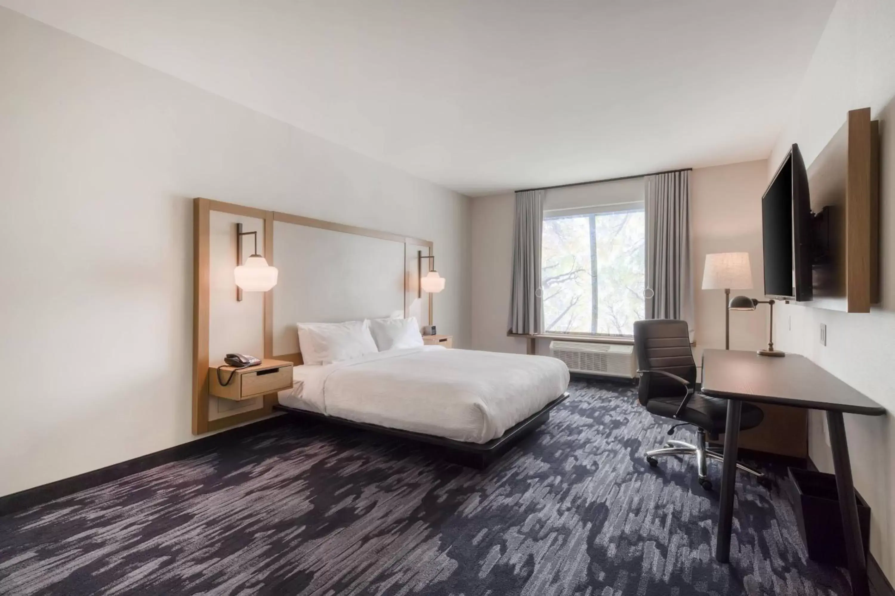 Guest Room, 1 King in Fairfield Inn & Suites by Marriott Charlotte Belmont Guest Room, 1 King in Fairfield Inn & Suites by Marriott Charlotte Belmont