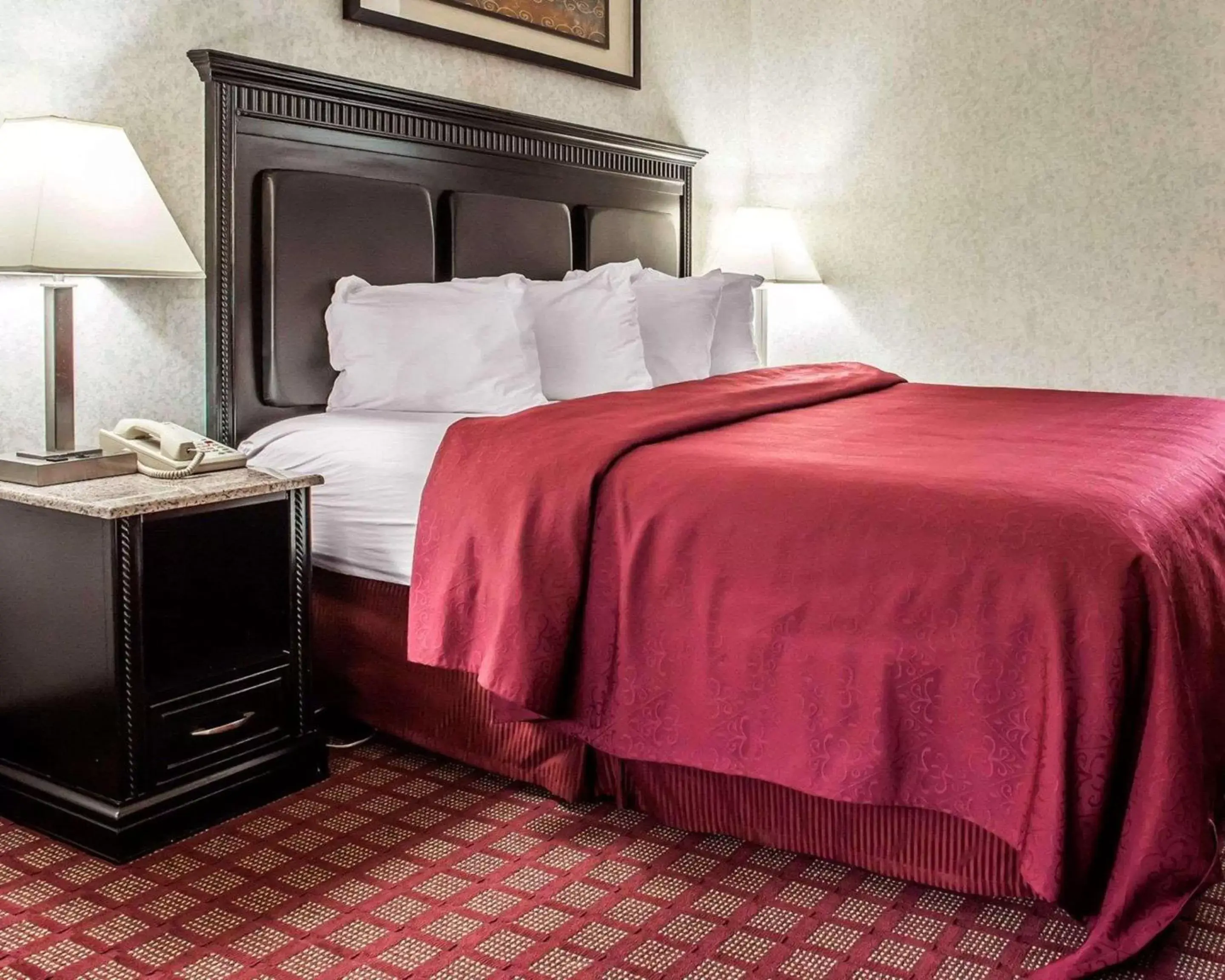 Presidential Suite - Non-Smoking in Quality Inn & Suites North Gibsonia Presidential Suite - Non-Smoking in Quality Inn & Suites North Gibsonia