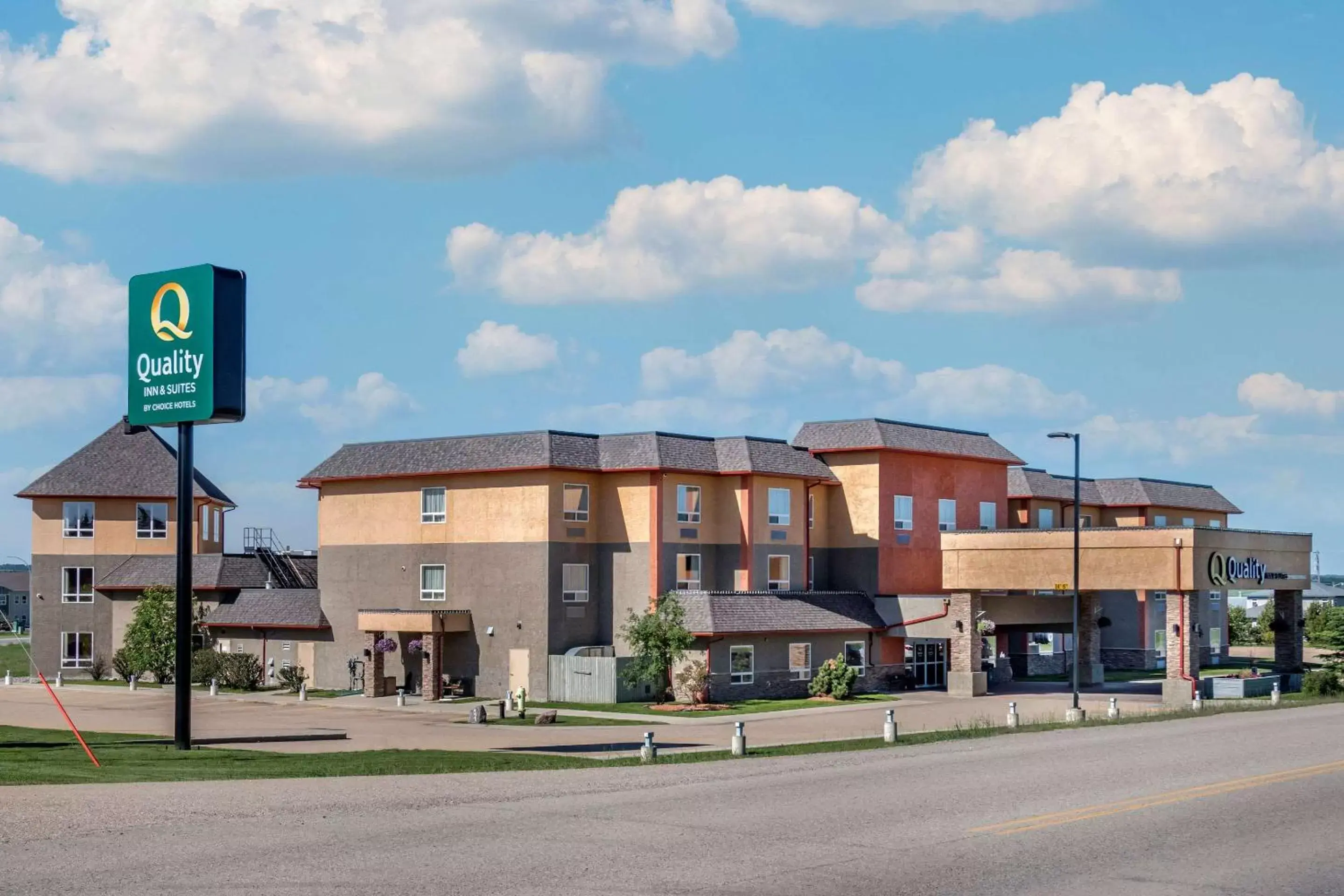 Quality Inn & Suites Quality Inn & Suites