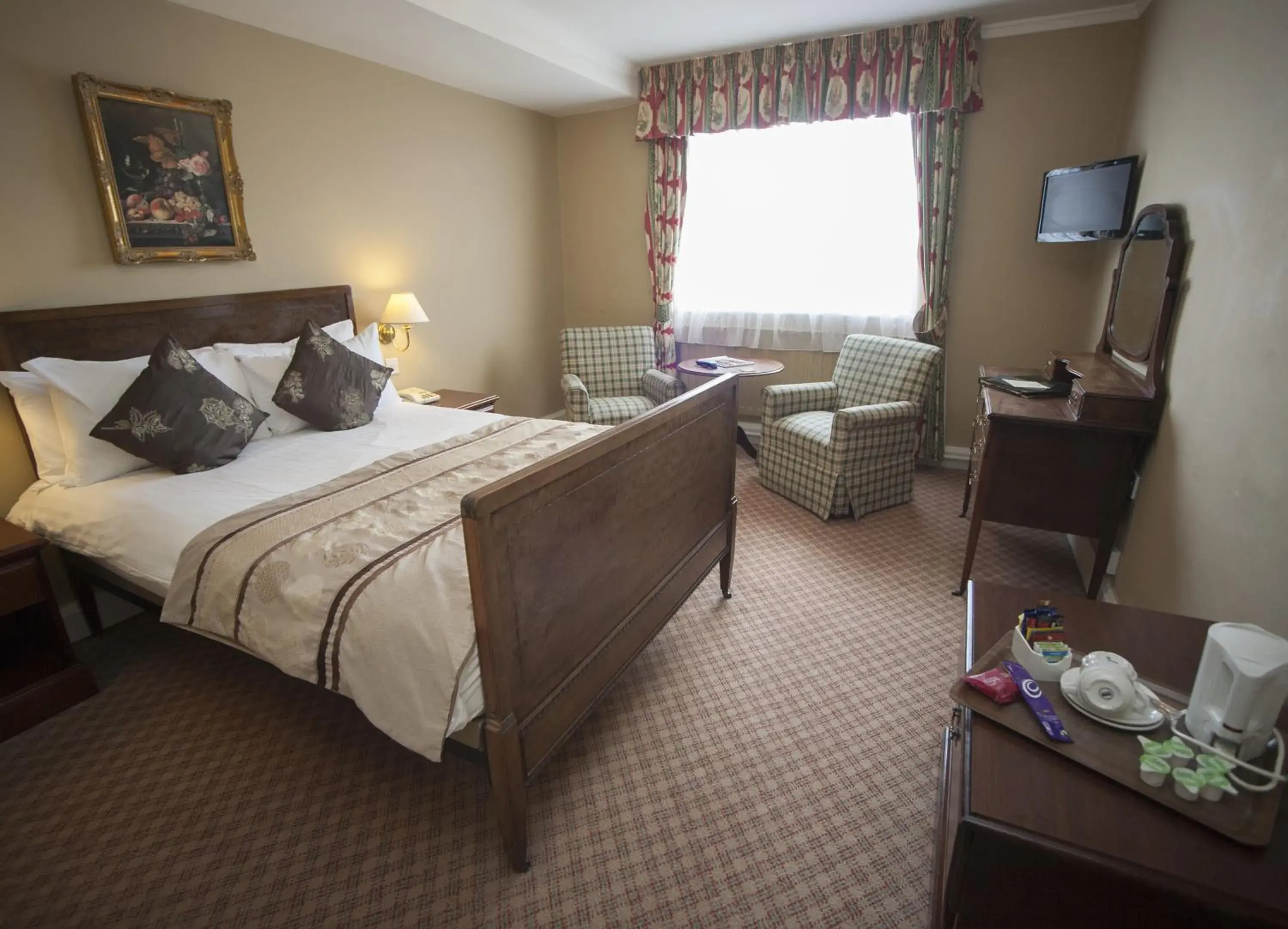 Double Room Ensuite in The Lion Hotel Shrewsbury Double Room Ensuite in The Lion Hotel Shrewsbury