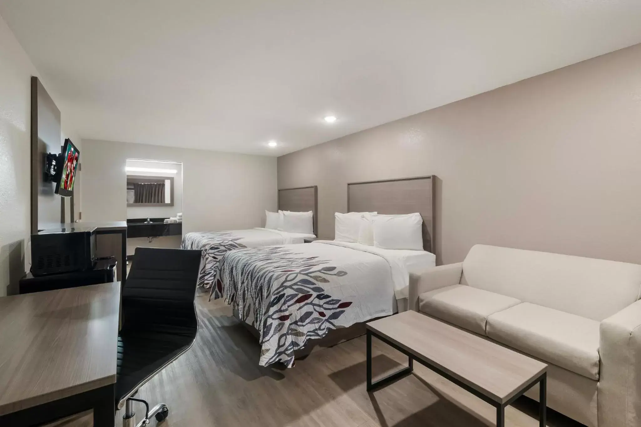 Superior Room with Two Queen Beds Poolside Non-Smoking in Red Roof Inn & Conference Center McKinney Superior Room with Two Queen Beds Poolside Non-Smoking in Red Roof Inn & Conference Center McKinney