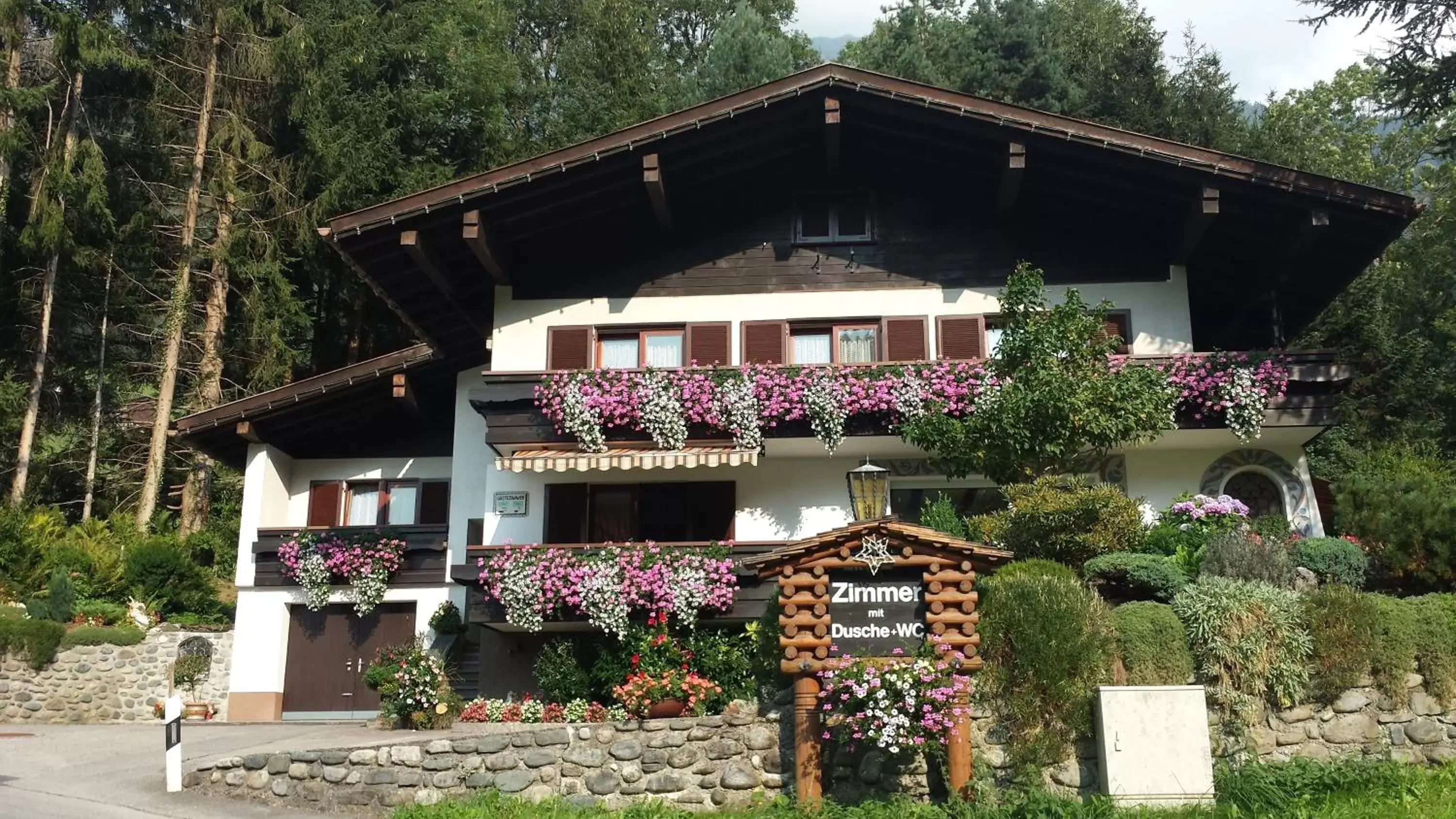 Haus Stüttler/Duchscherer Haus Stüttler/Duchscherer