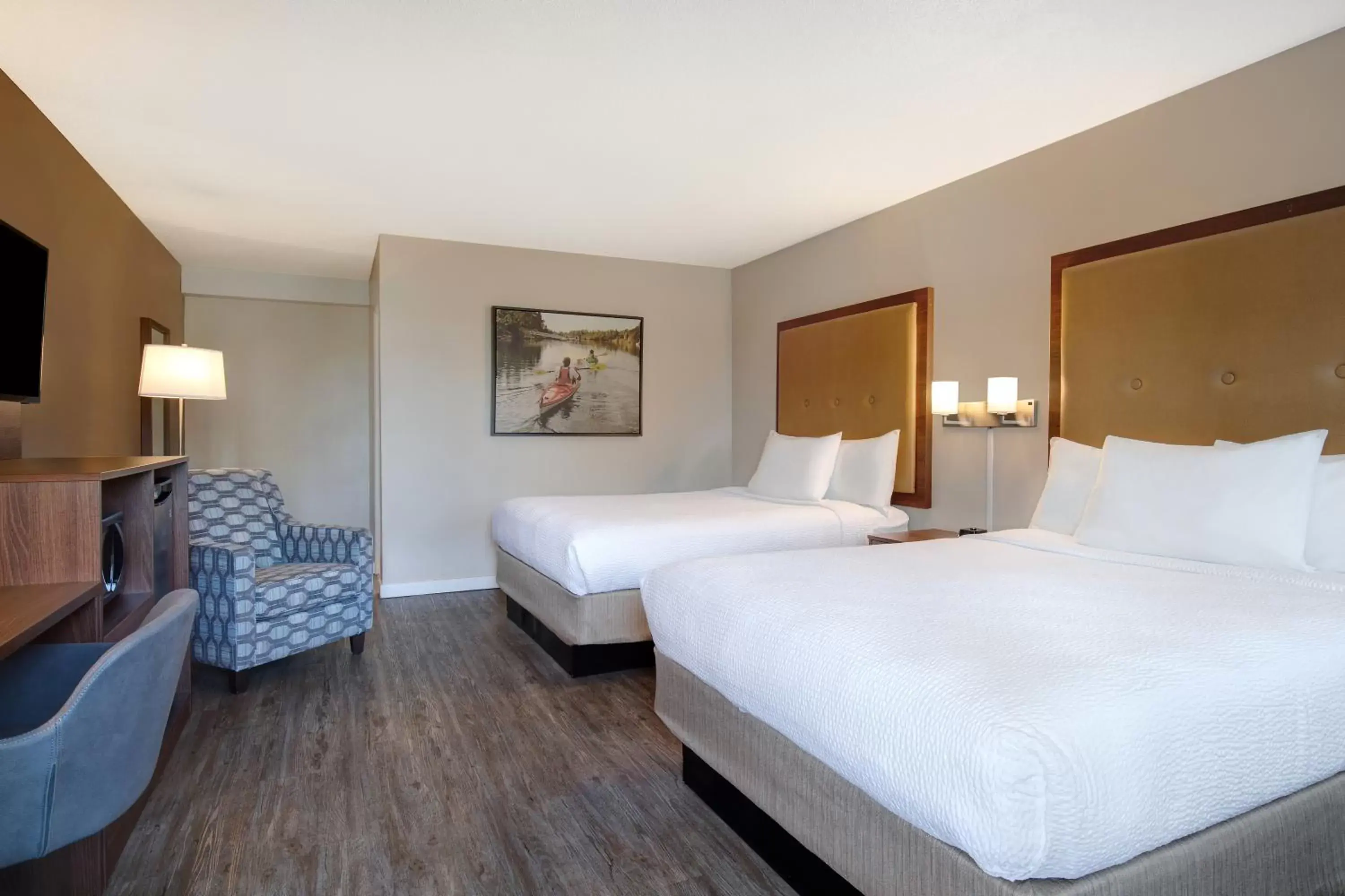 Queen Room with Two Queen Beds - Limited View/Non-Smoking in Days Inn by Wyndham Victoria Uptown Queen Room with Two Queen Beds - Limited View/Non-Smoking in Days Inn by Wyndham Victoria Uptown