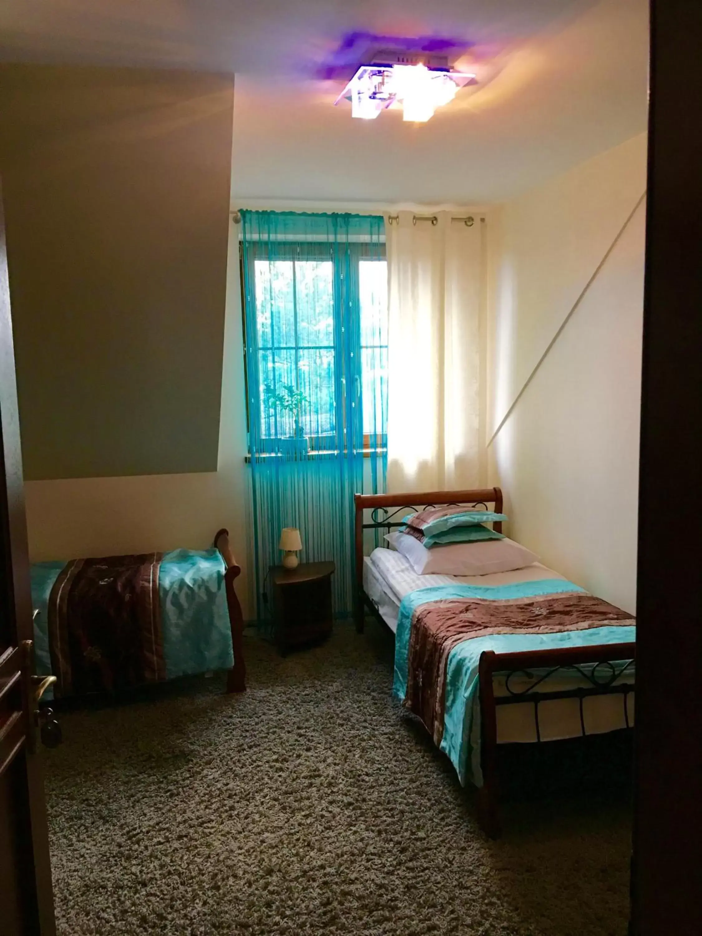 Double Room - single occupancy in Dworek w Dawnej Szkole Double Room - single occupancy in Dworek w Dawnej Szkole