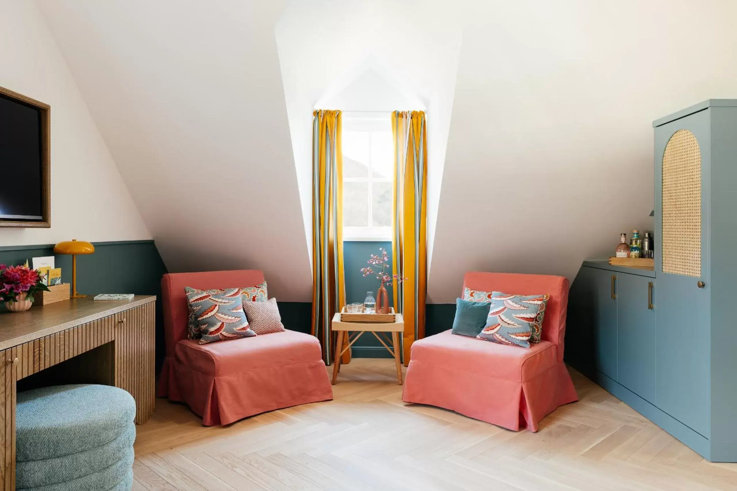 Junior Suite with Balcony in Villa Alma - a lakeside Boutique Hotel Junior Suite with Balcony in Villa Alma - a lakeside Boutique Hotel