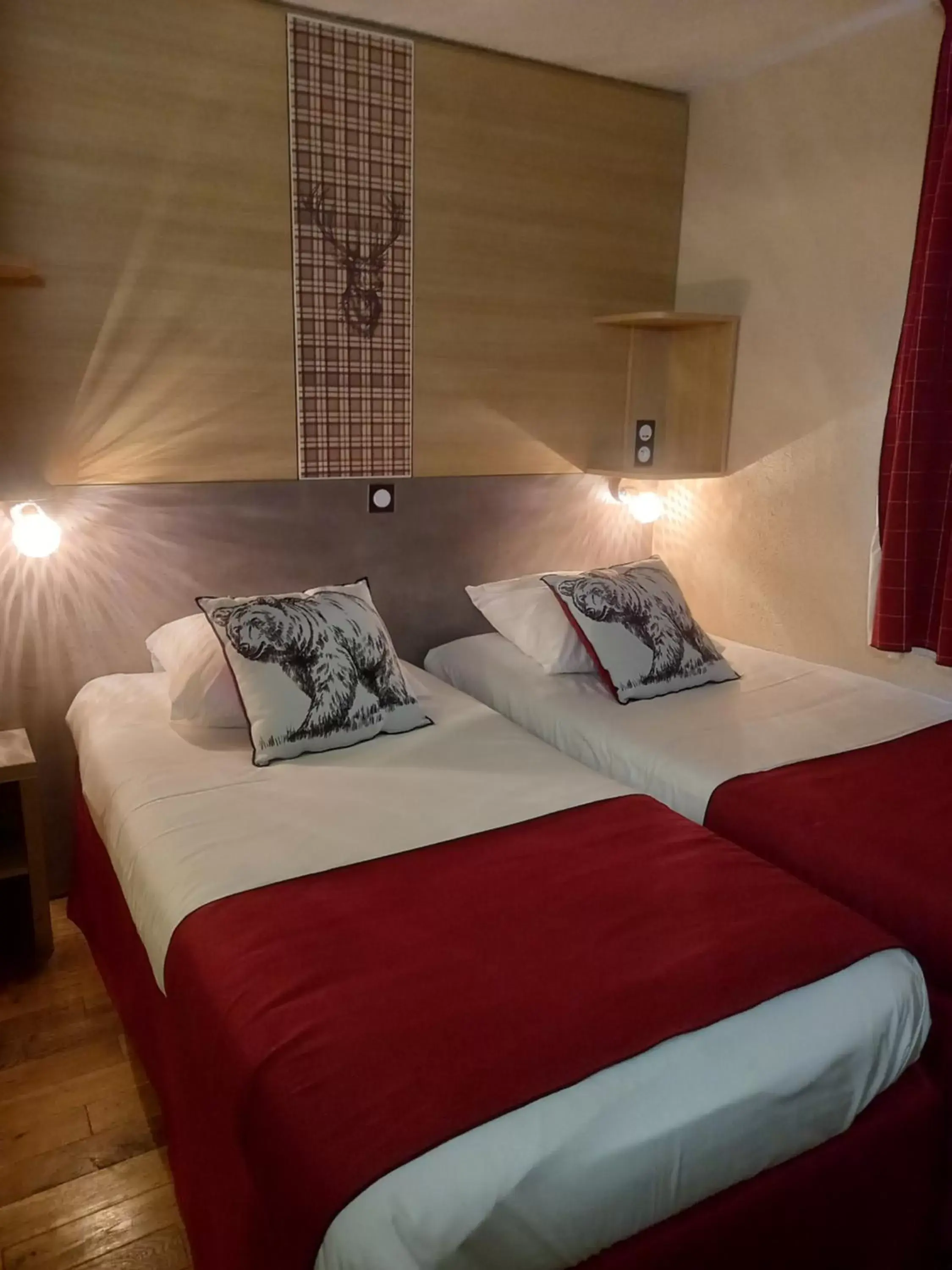 Twin Room in Green Hôtels Orléans Nord-Saran Twin Room in Green Hôtels Orléans Nord-Saran