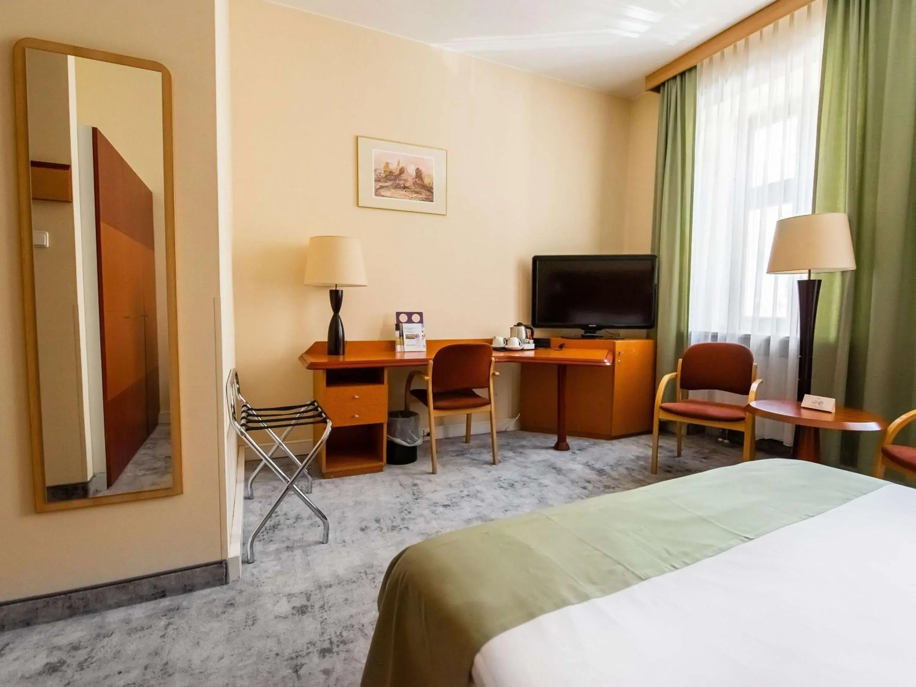 Standard Double Room in Mercure Opole Standard Double Room in Mercure Opole