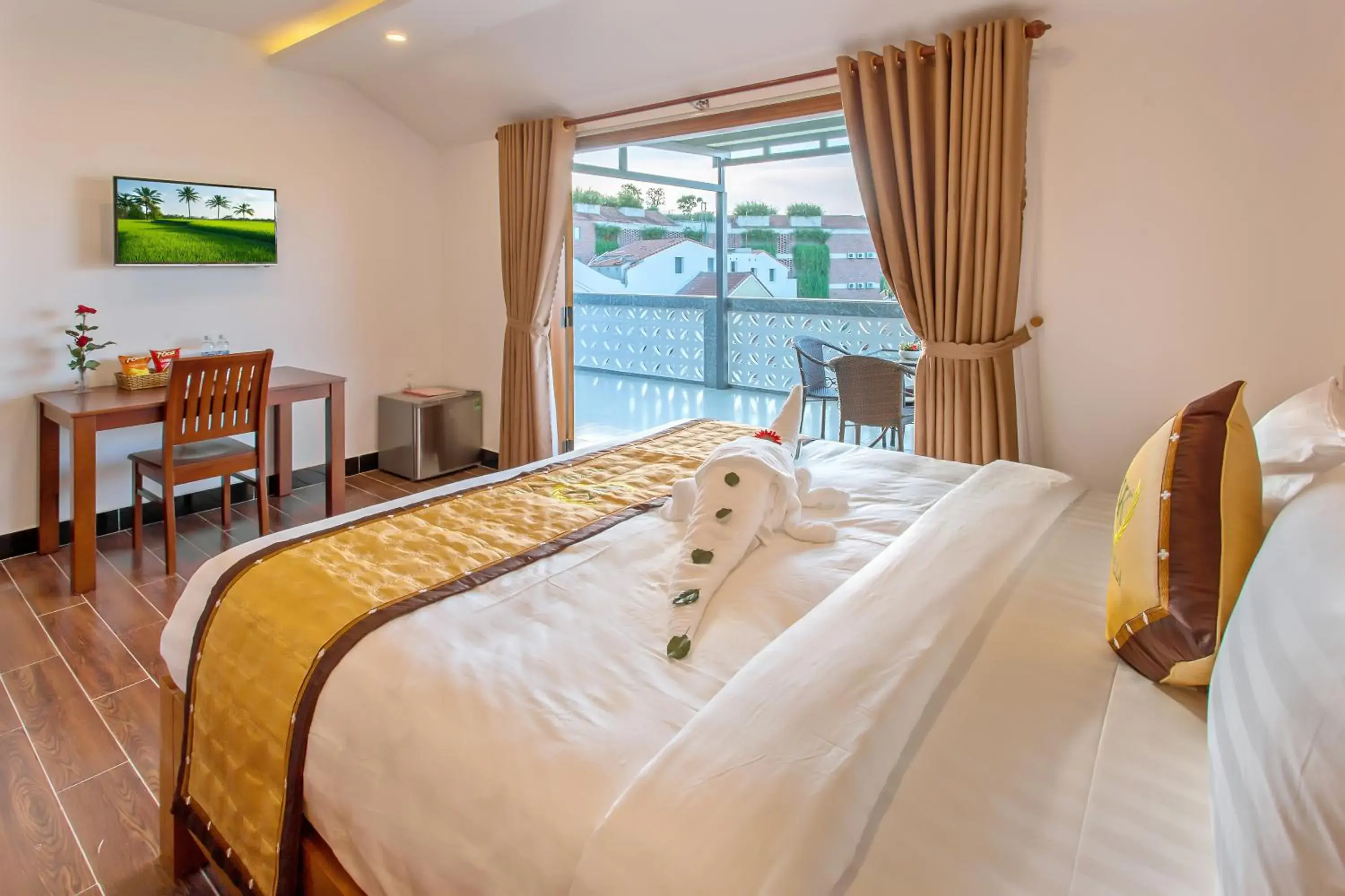 Family Room with Terrace in Hoi An Vi Khoa Villa Family Room with Terrace in Hoi An Vi Khoa Villa