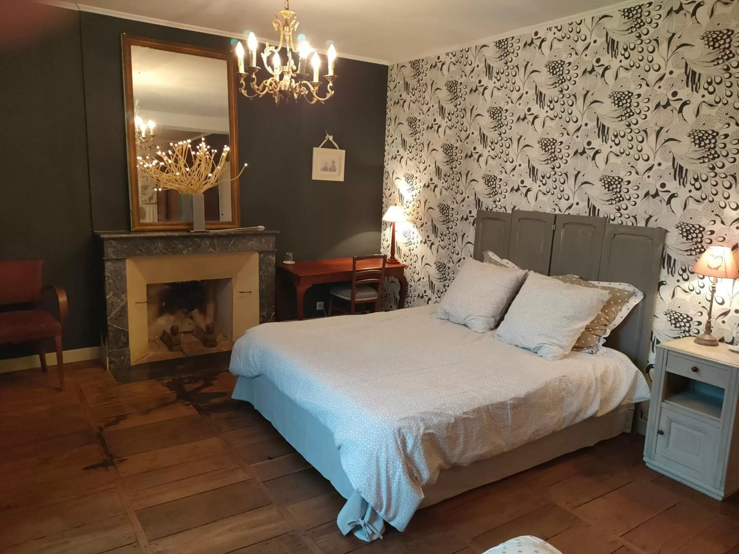 Double or Twin Room with Garden View in Domaine de Panissac Double or Twin Room with Garden View in Domaine de Panissac