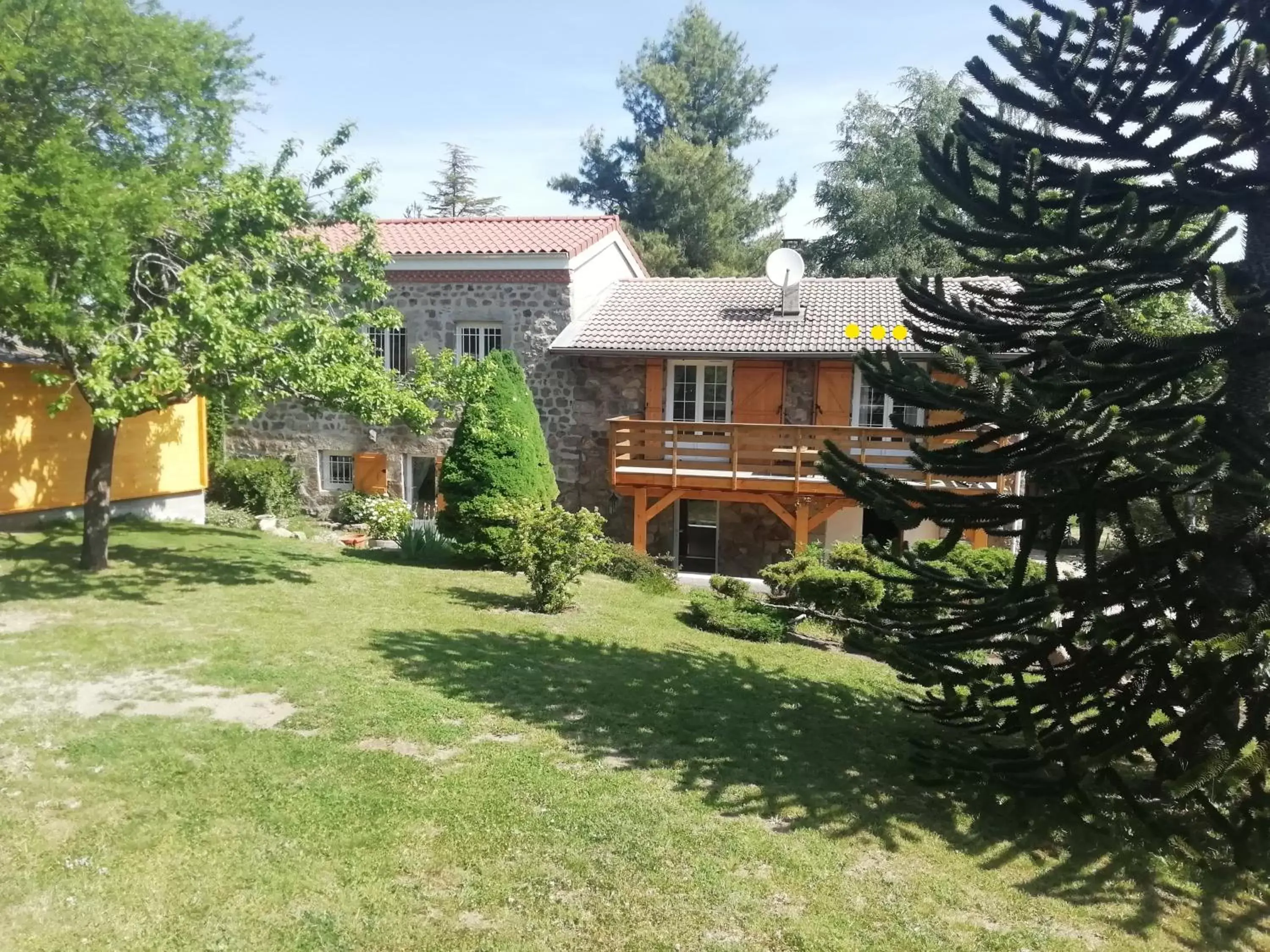 Property Building in Chez Sophie et Gilles Property Building in Chez Sophie et Gilles