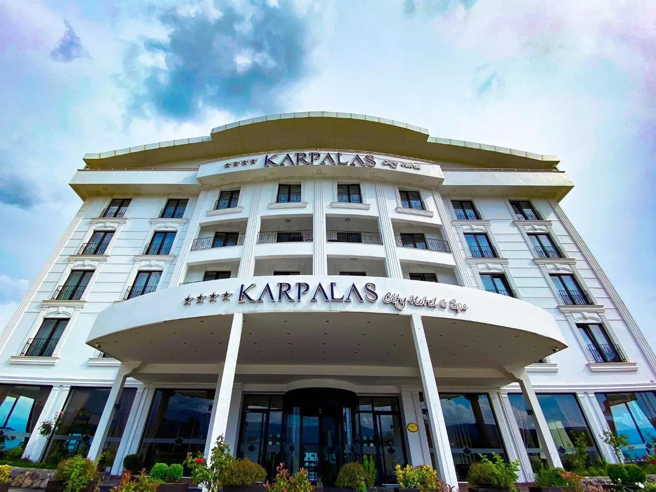 Karpalas City Hotel & Spa Karpalas City Hotel & Spa