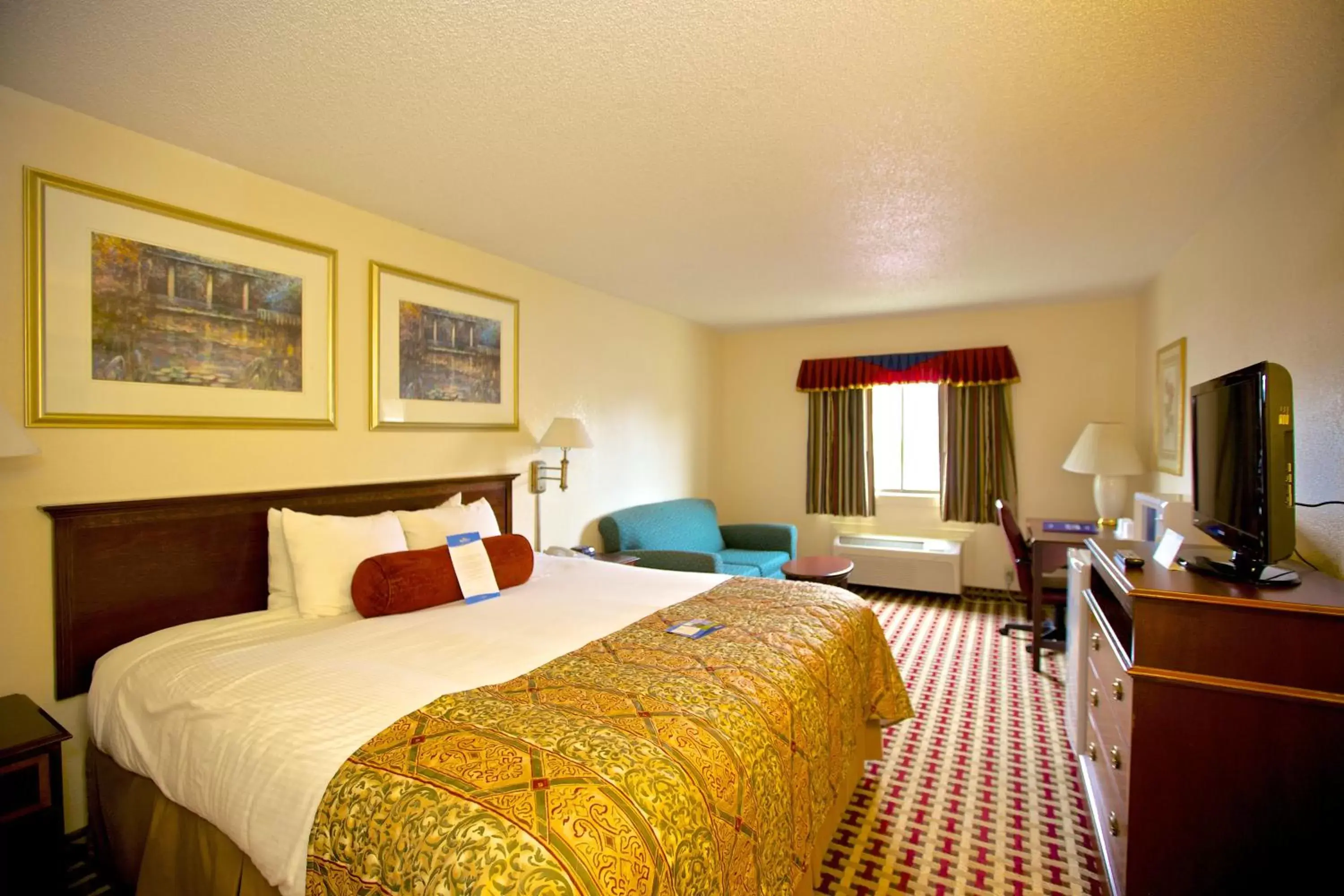 1 Murphy Bed, Suite, Non-Smoking in Baymont by Wyndham Smyrna 1 Murphy Bed, Suite, Non-Smoking in Baymont by Wyndham Smyrna