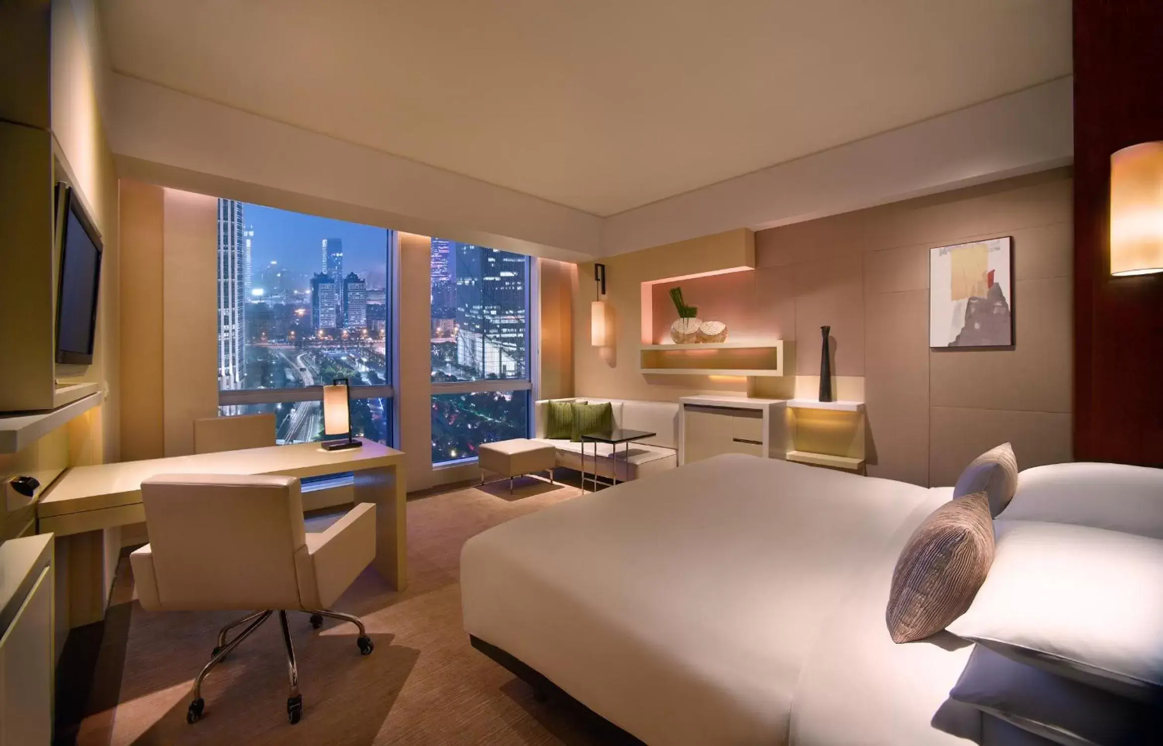 King Room with Garden View - single occupancy - Club Access in Grand Hyatt Guangzhou - Free Shuttle Bus to Canton Fair Complex during Canton Fair period King Room with Garden View - single occupancy - Club Access in Grand Hyatt Guangzhou - Free Shuttle Bus to Canton Fair Complex during Canton Fair period