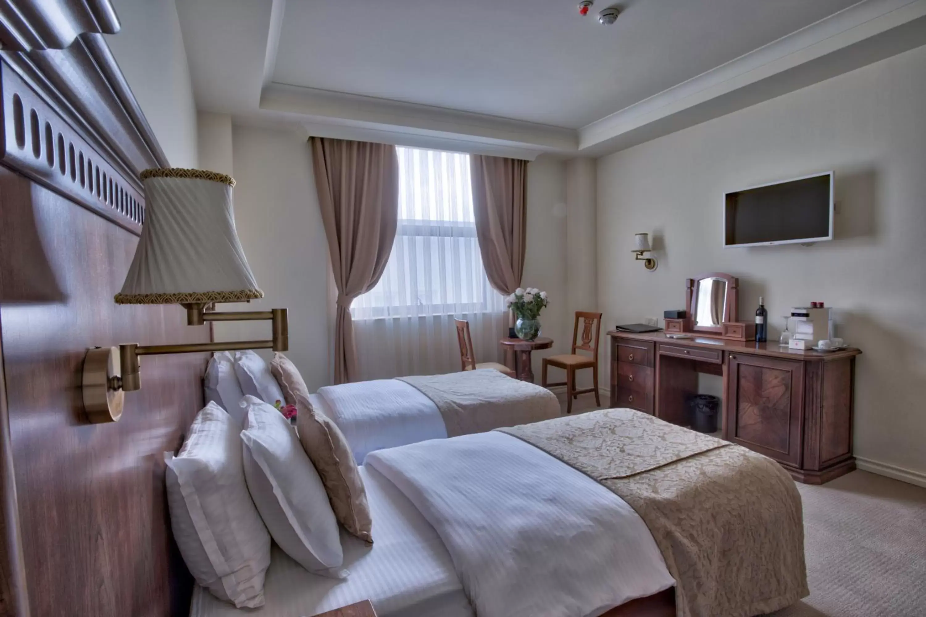 Twin Room in Hotel Garden Twin Room in Hotel Garden