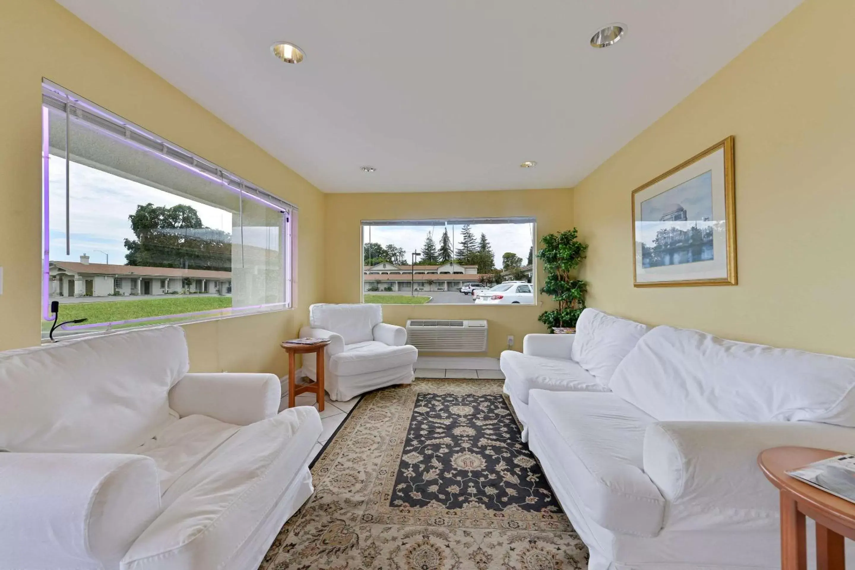 Rodeway Inn Stockton Highway 99 Rodeway Inn Stockton Highway 99